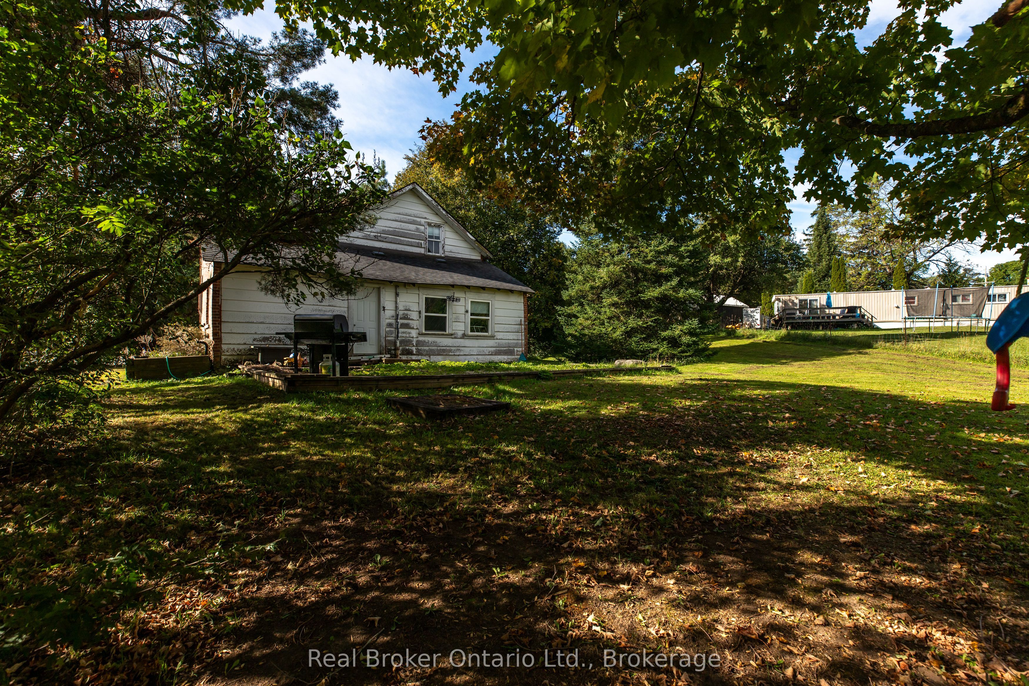 776813 Highway 10 Property Photo 31