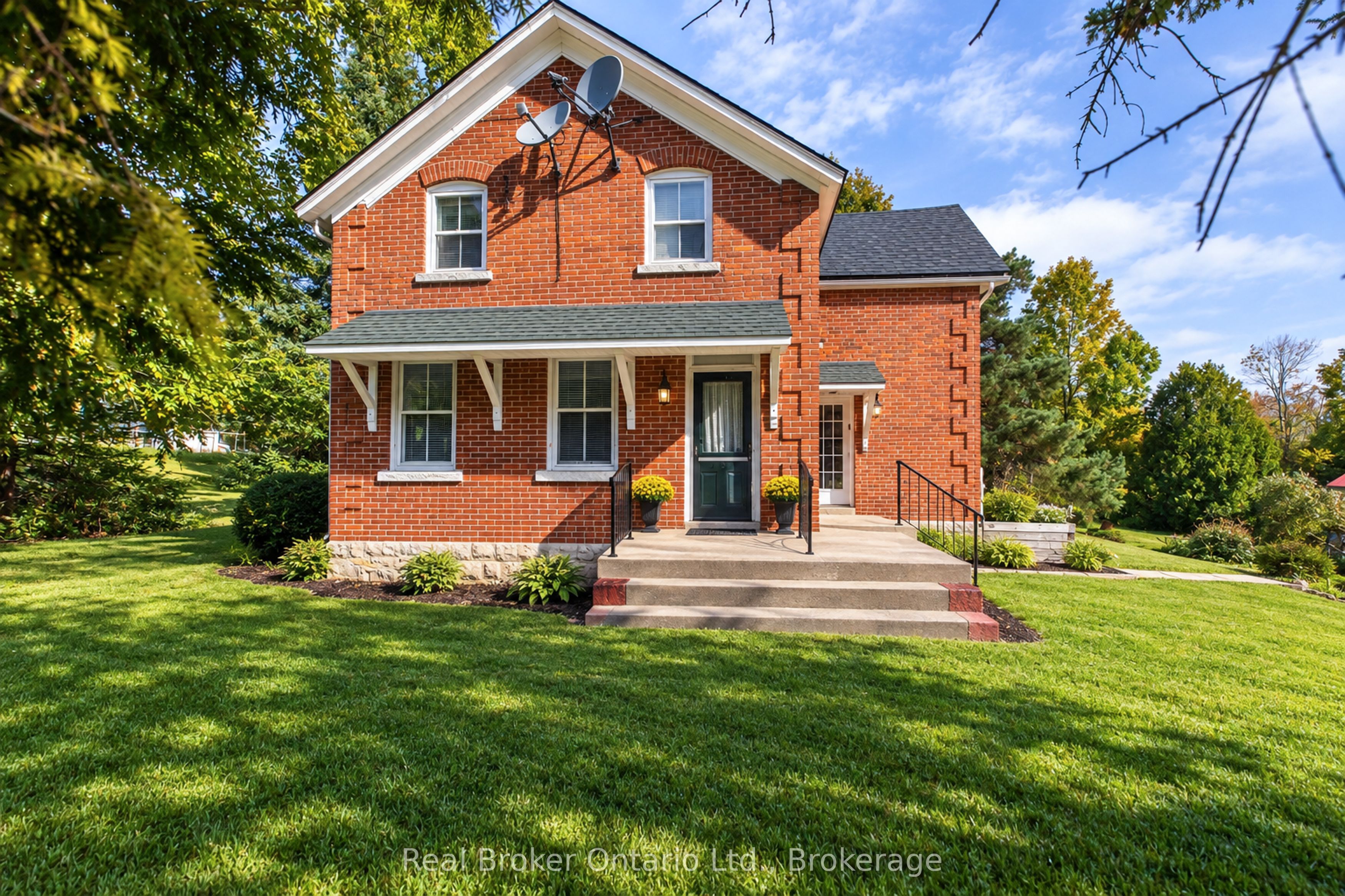 776813 Highway 10 Property Photo 40
