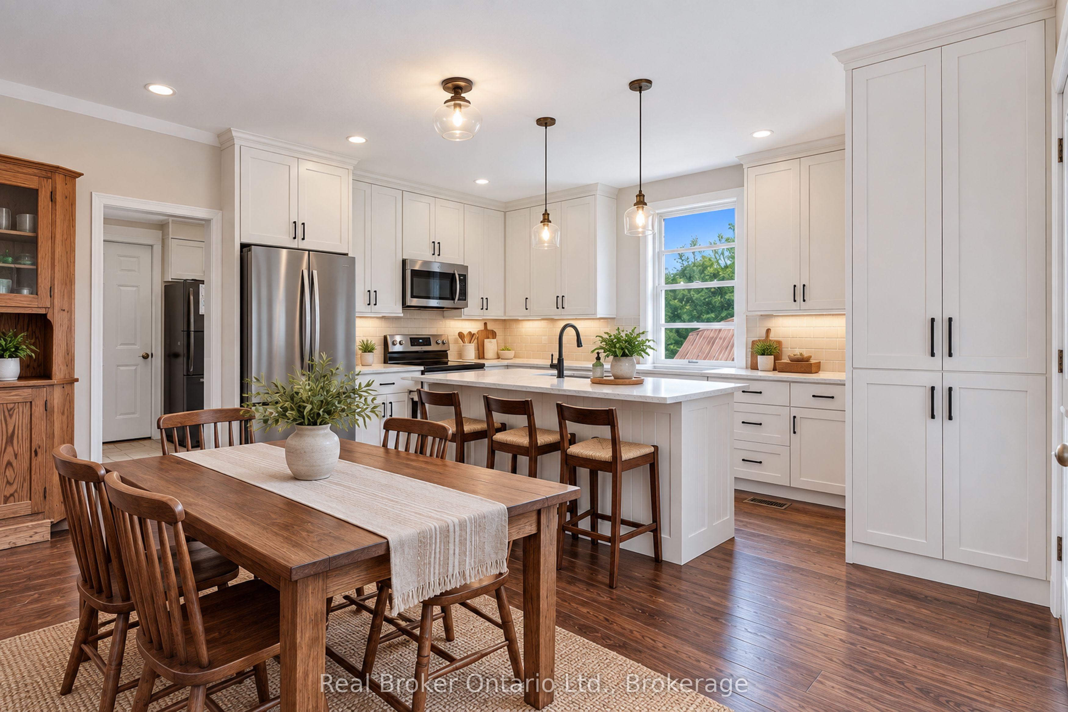 776813 Highway 10 Property Photo 43
