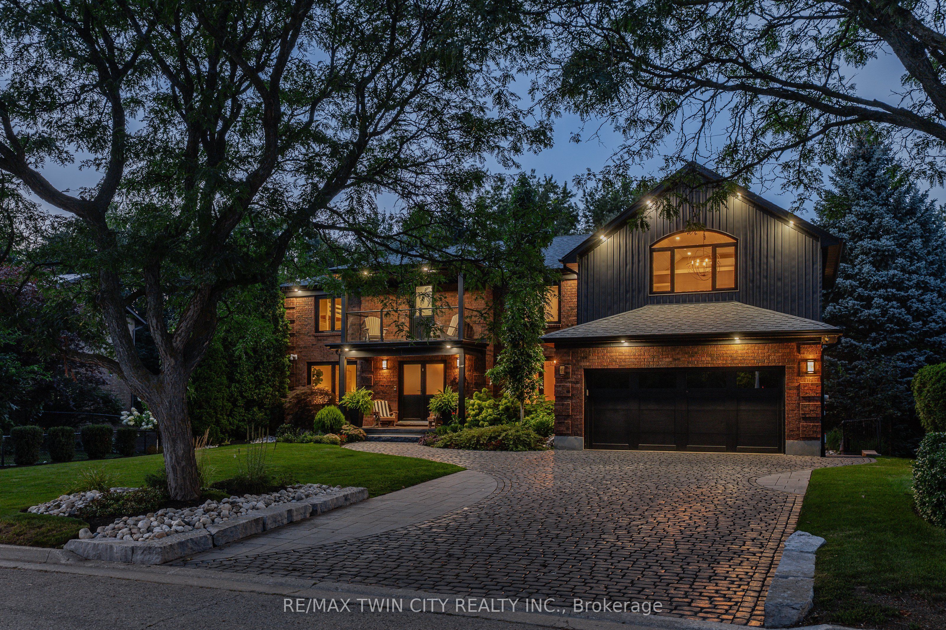 50 Roehampton Court Property Photo 1