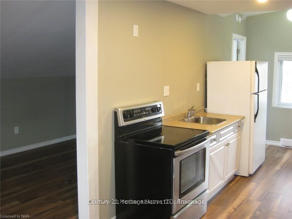 104 Fraser Street Property Photo 3