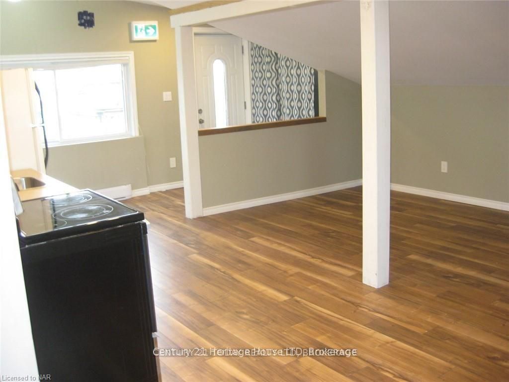 104 Fraser Street Property Photo 5