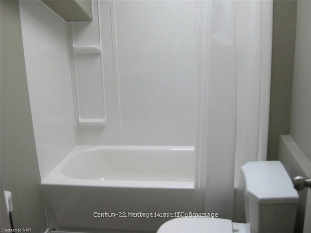 104 Fraser Street Property Photo 8