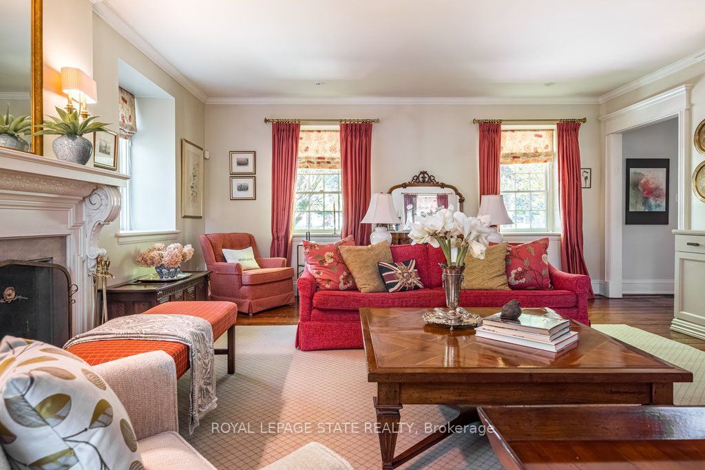 12 Old Ancaster Road Property Photo 8