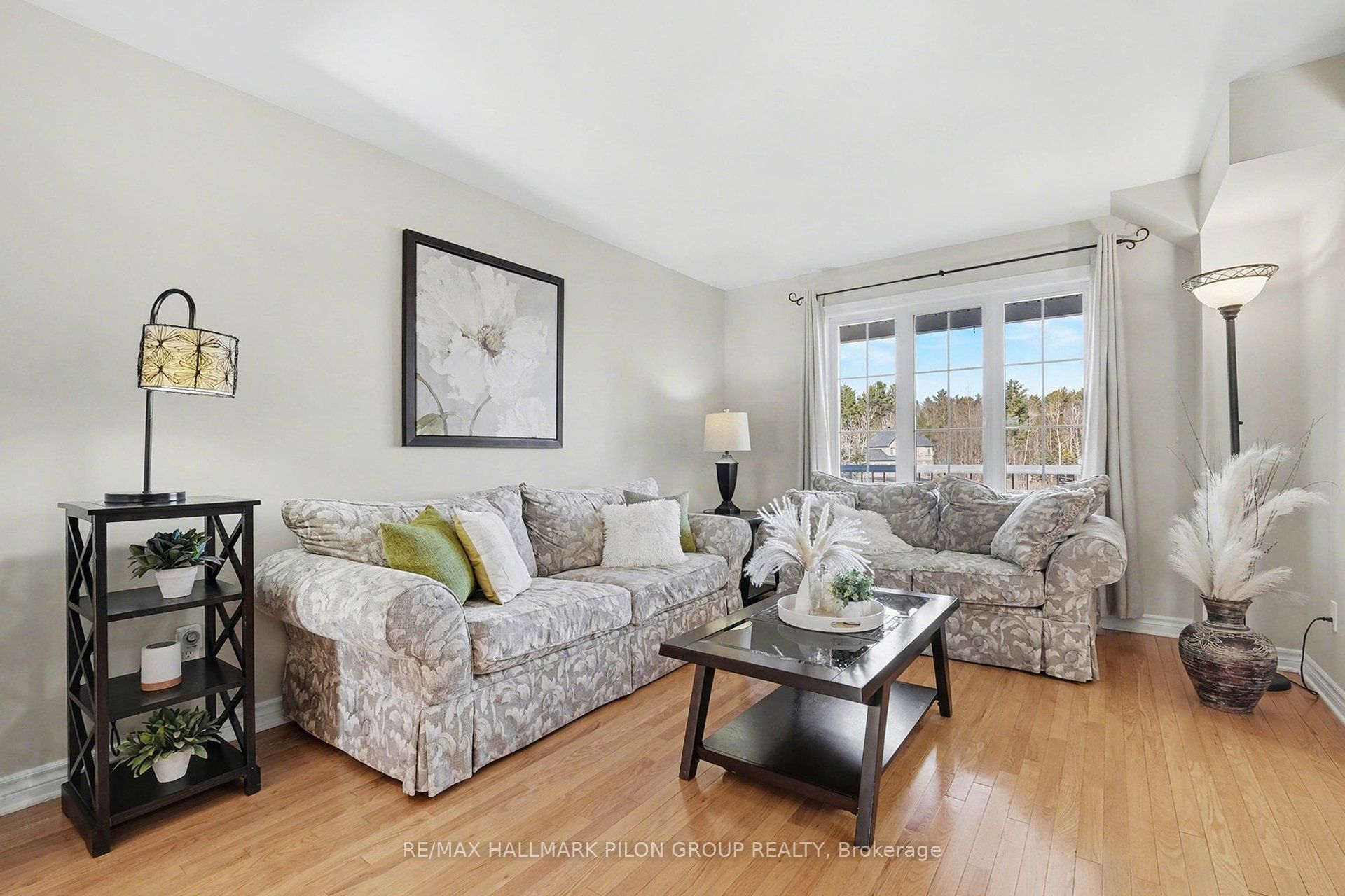 153 Sophie Street Property Photo 8