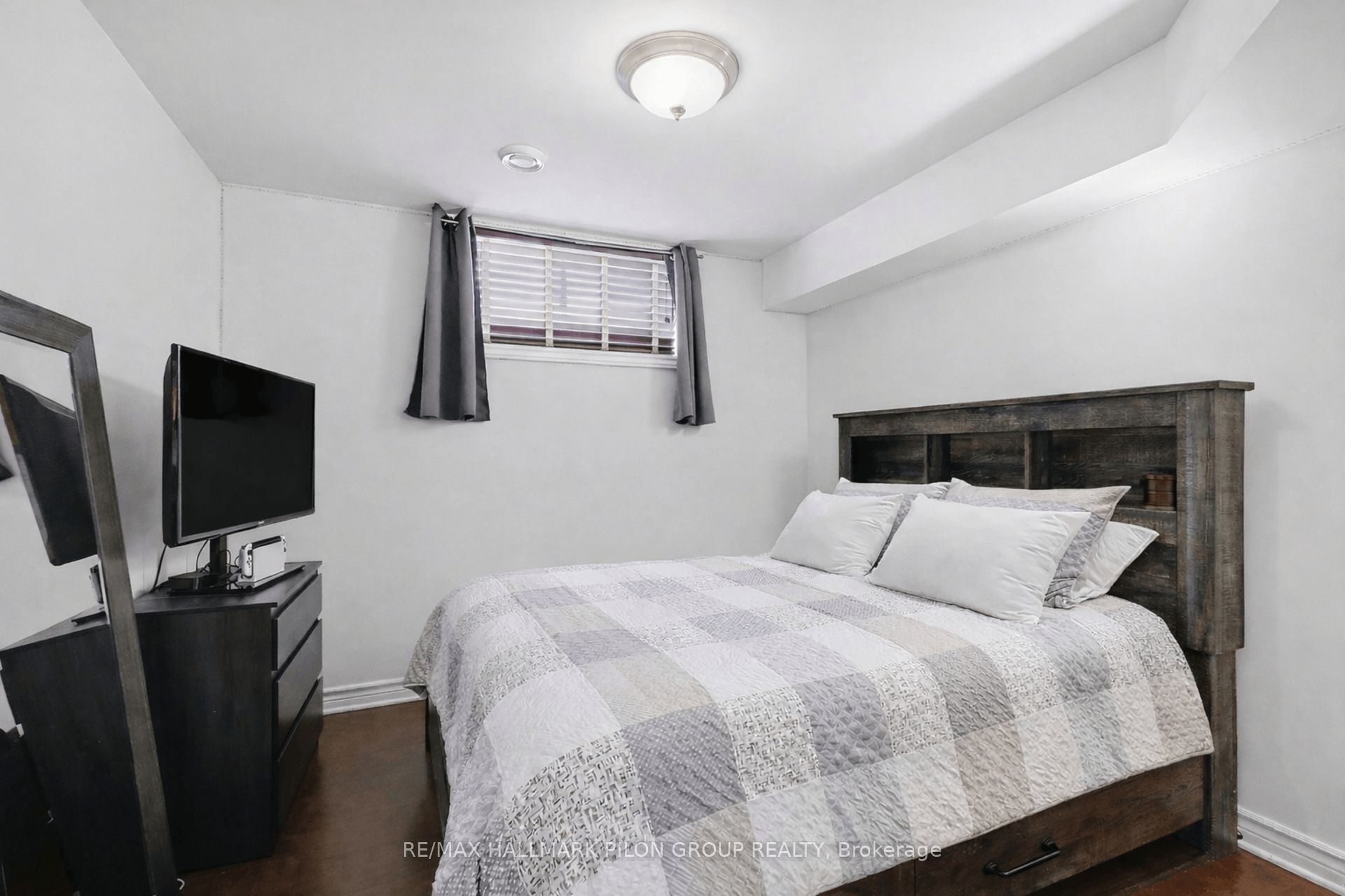 153 Sophie Street Property Photo 22