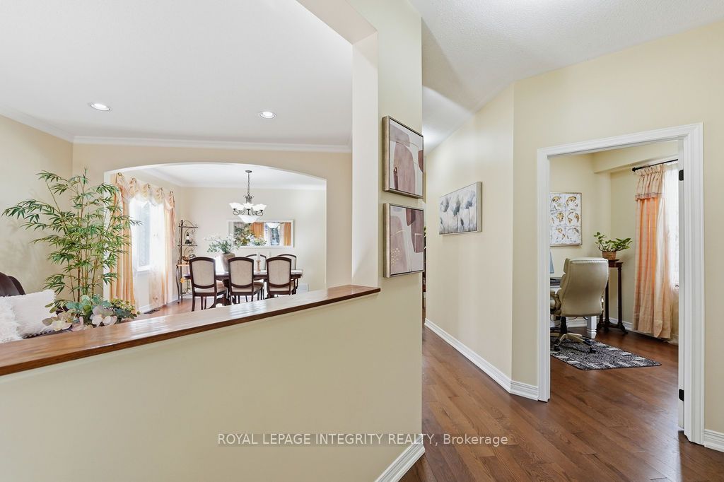 92 Maricona Way Property Photo 3