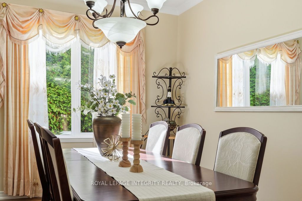 92 Maricona Way Property Photo 10