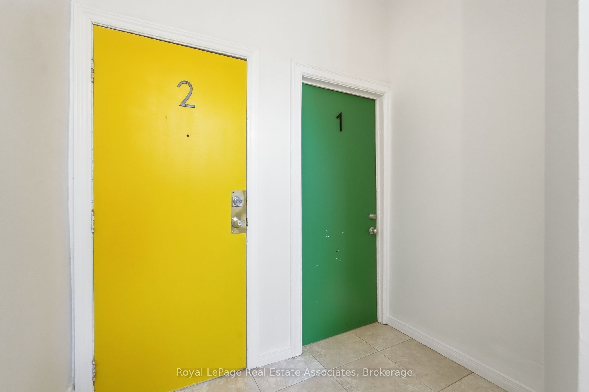 51 Wellington Street N 1 Property Photo 4