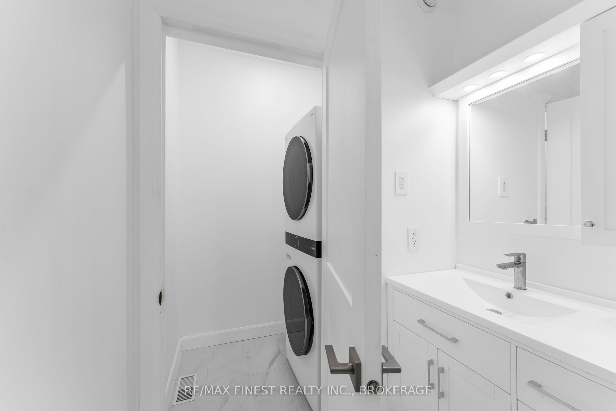 5082 Highway 15 Property Photo 18
