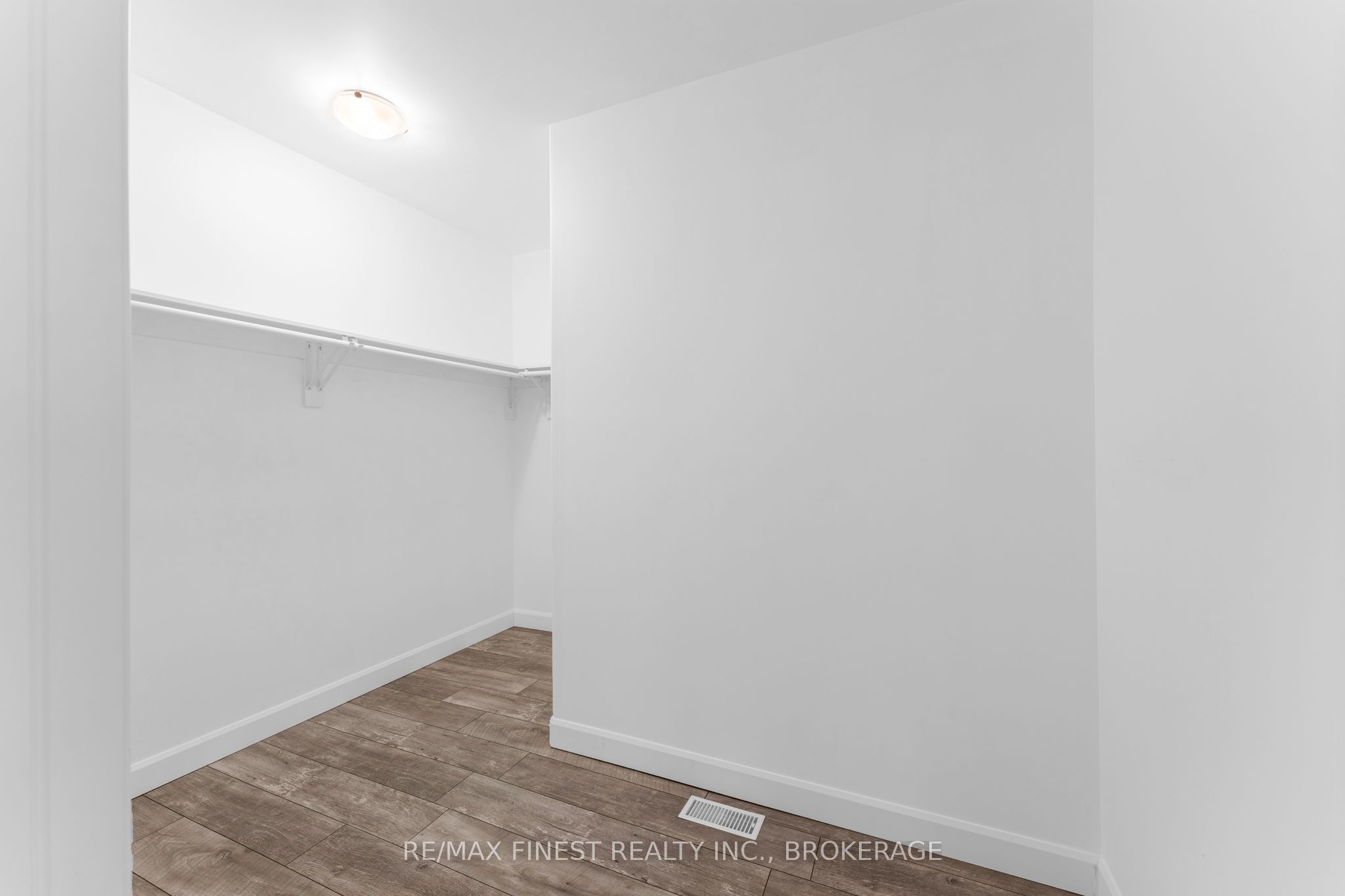 5082 Highway 15 Property Photo 21