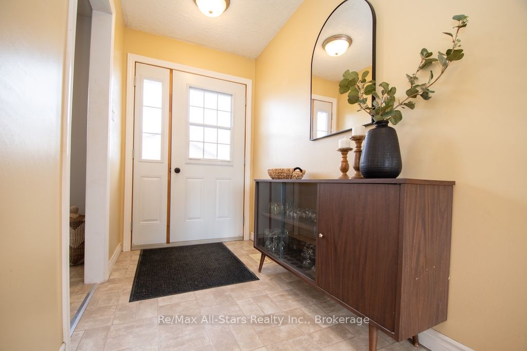 57 Indian Trail Property Photo 5