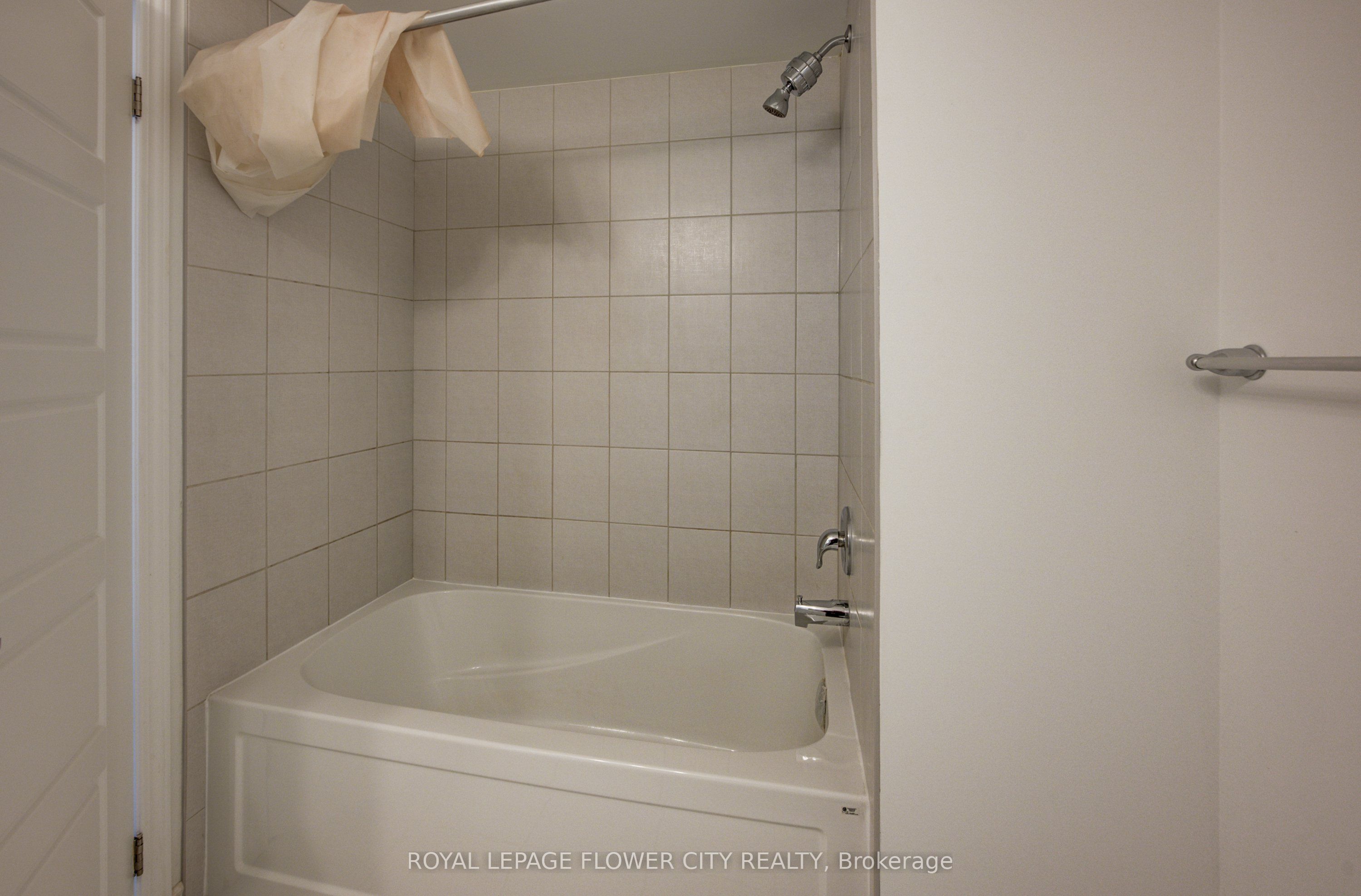 51 William Nador Street Property Photo 30