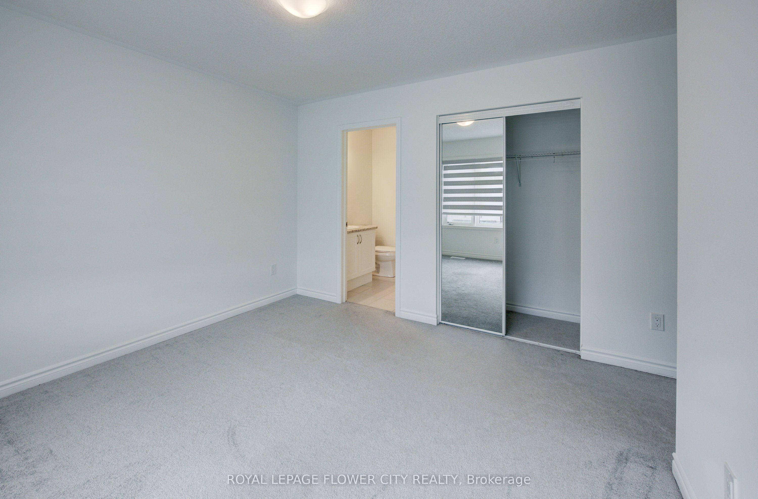 51 William Nador Street Property Photo 32