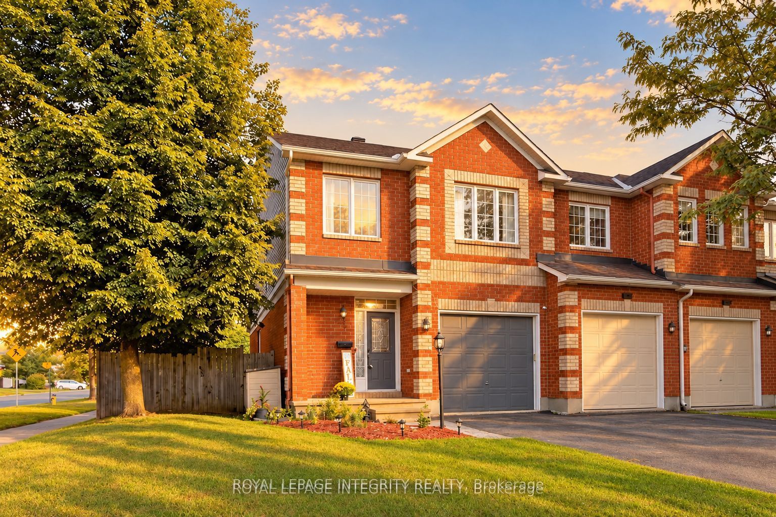 1 Chantilly Gate Property Photo 1