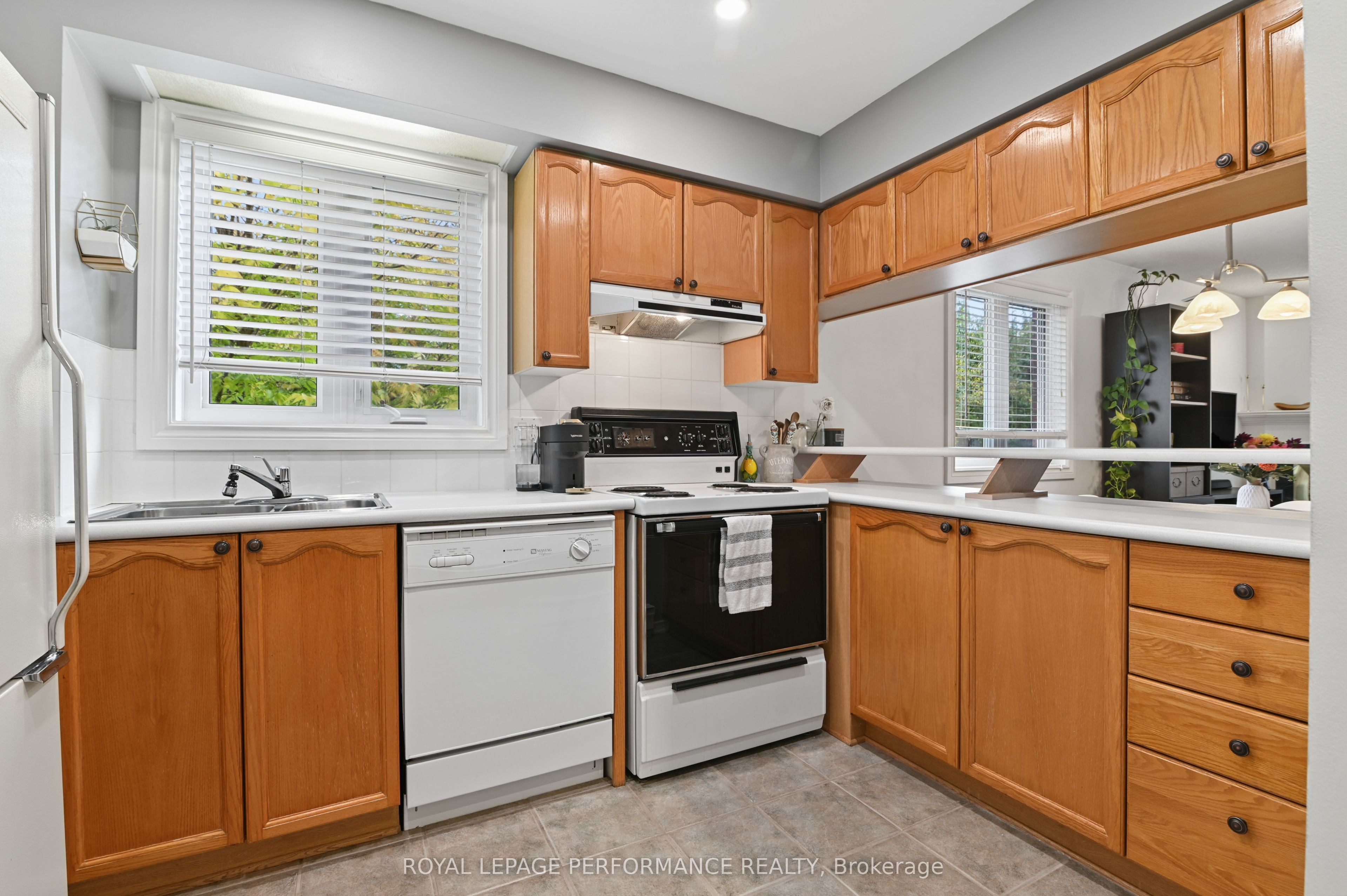 266 Briston Private 6 Property Photo 6