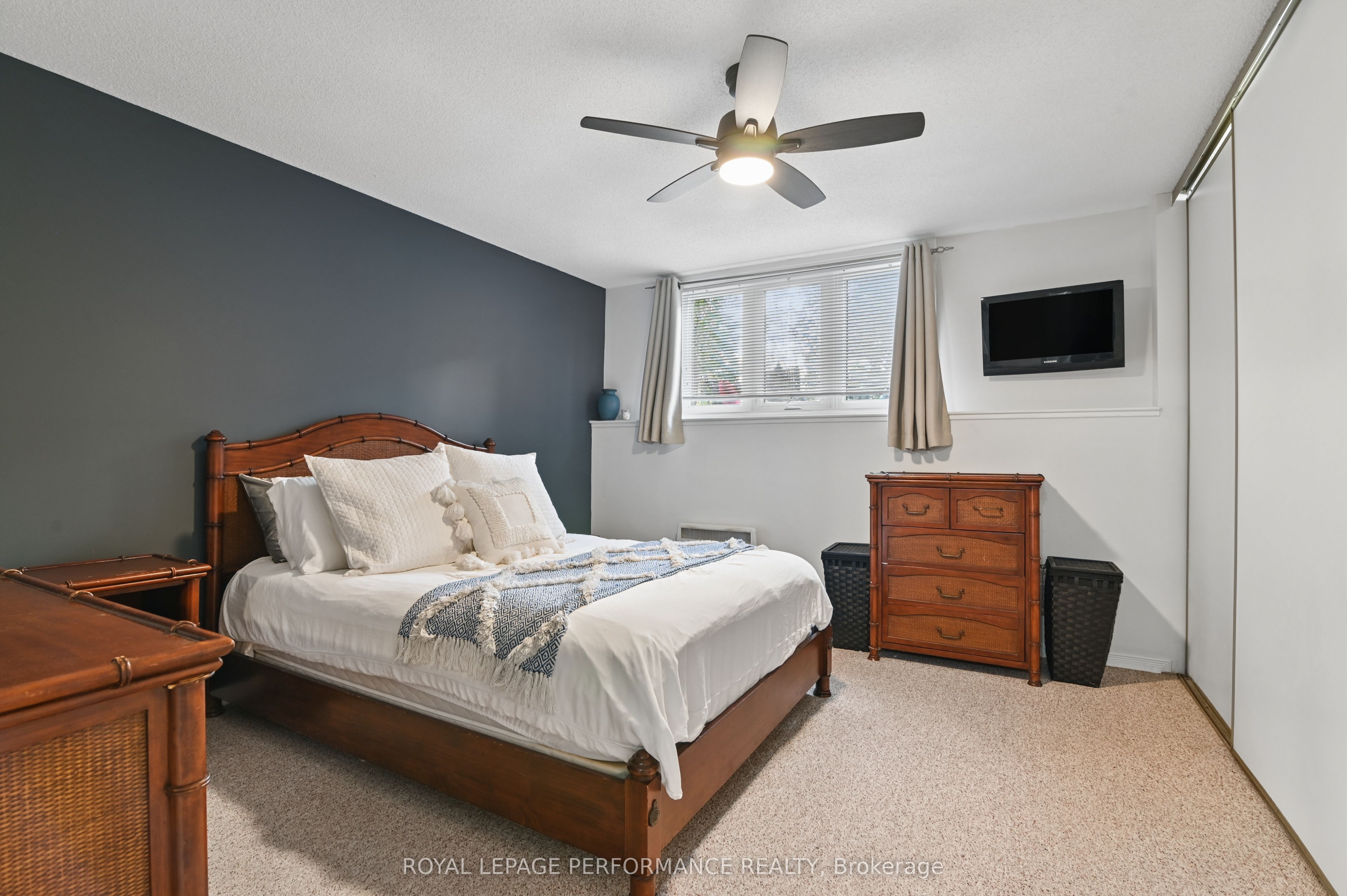 266 Briston Private 6 Property Photo 19