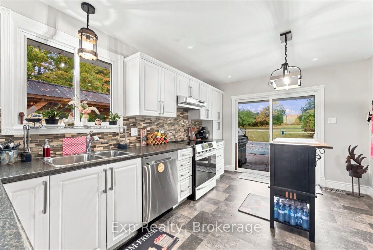 1576 Stewart Line Property Photo 20