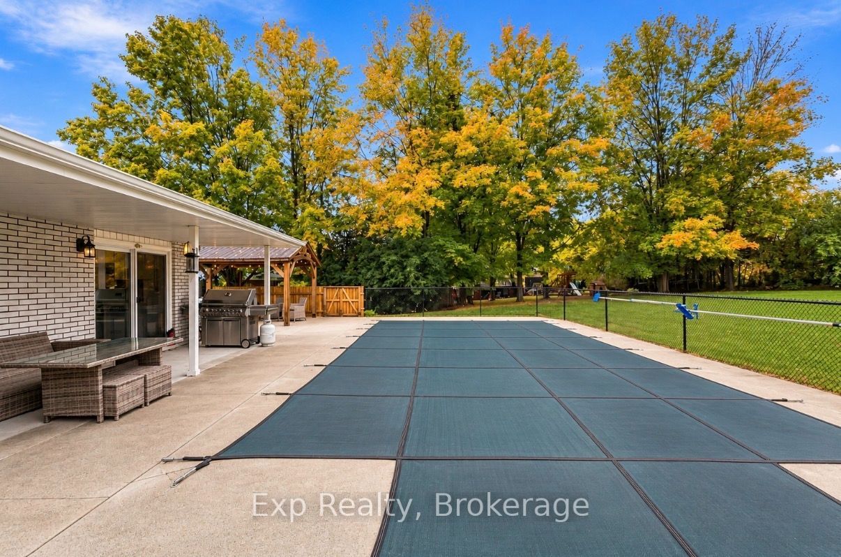 1576 Stewart Line Property Photo 38