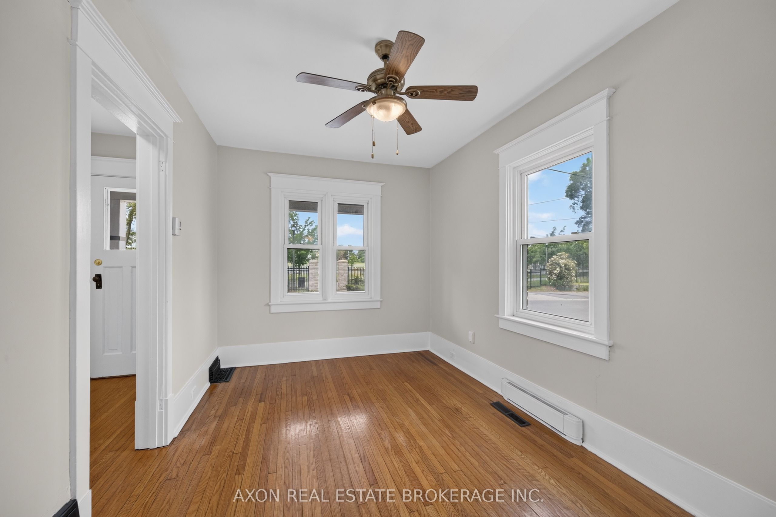 497 Alfred Street Property Photo 8