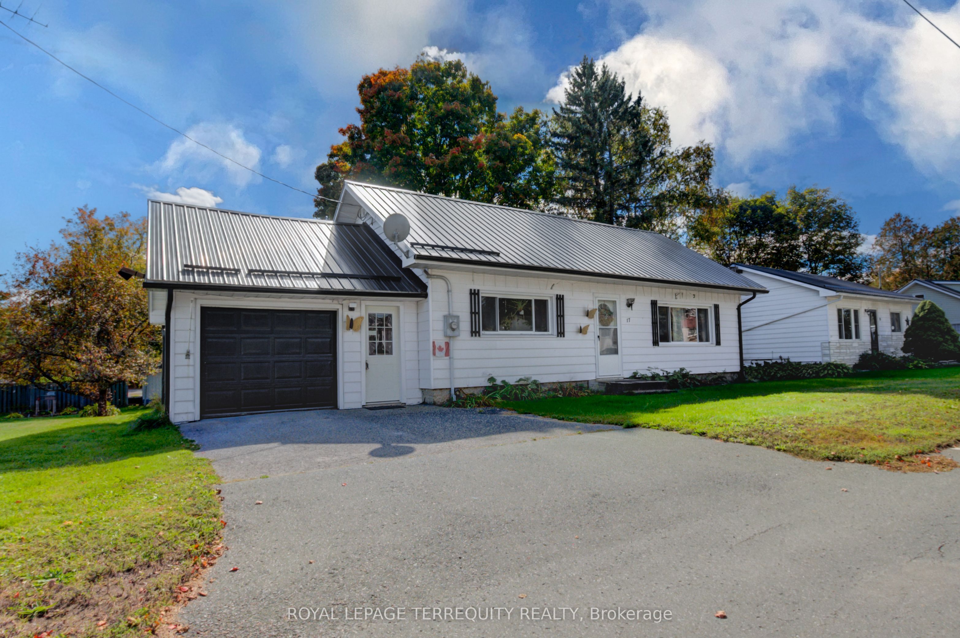 17 Donald Street Property Photo 1