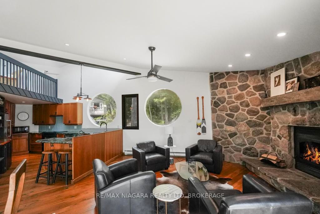 1009 Mercedes Drive N Property Photo 19