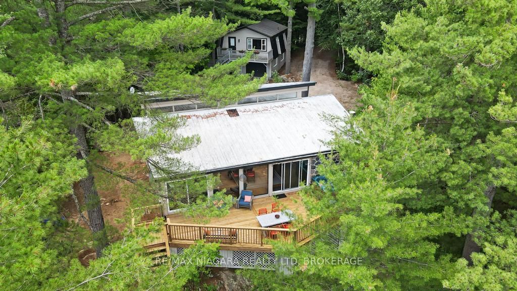 1009 Mercedes Drive N Property Photo 41