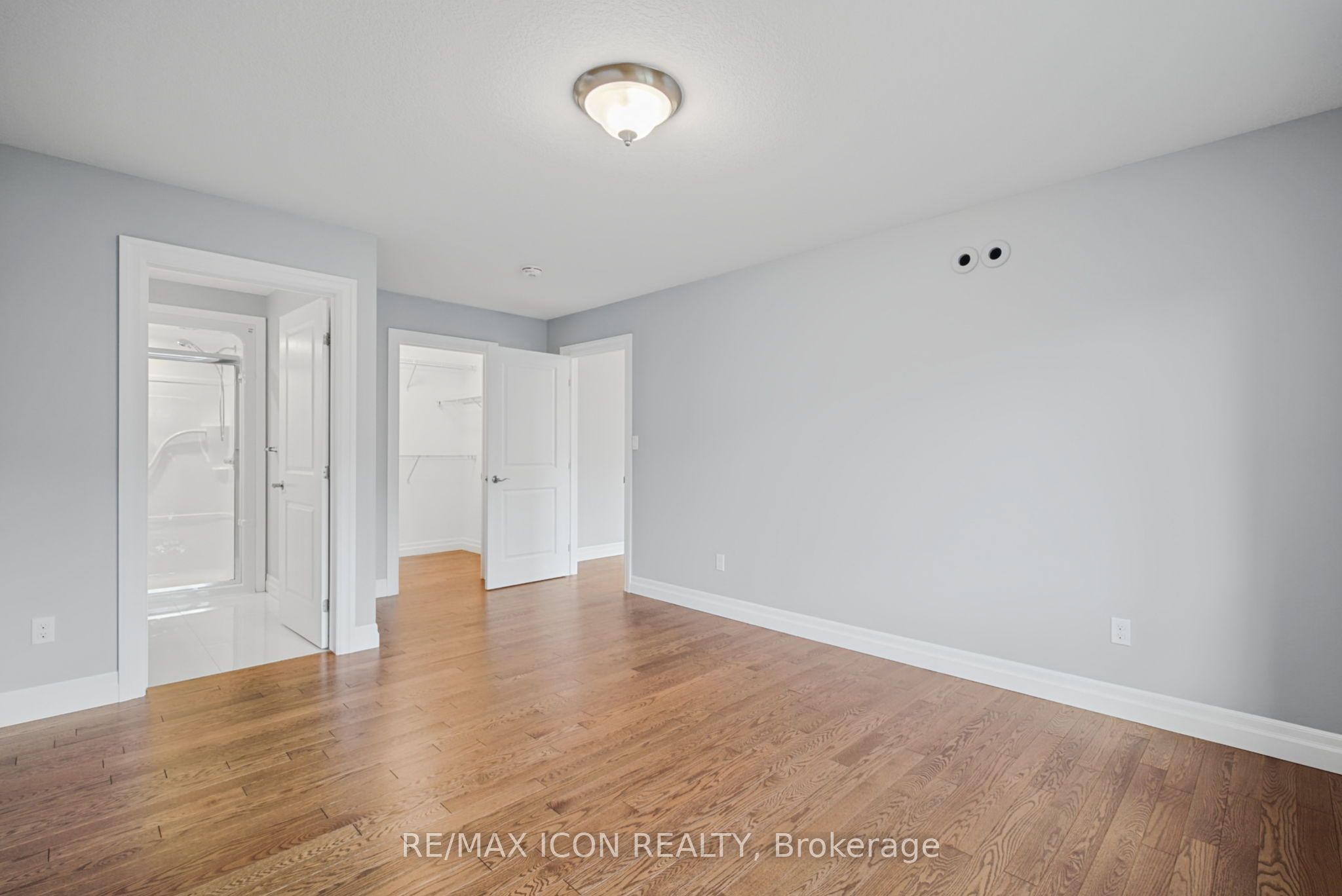 32 Foxtail Lane Property Photo 9