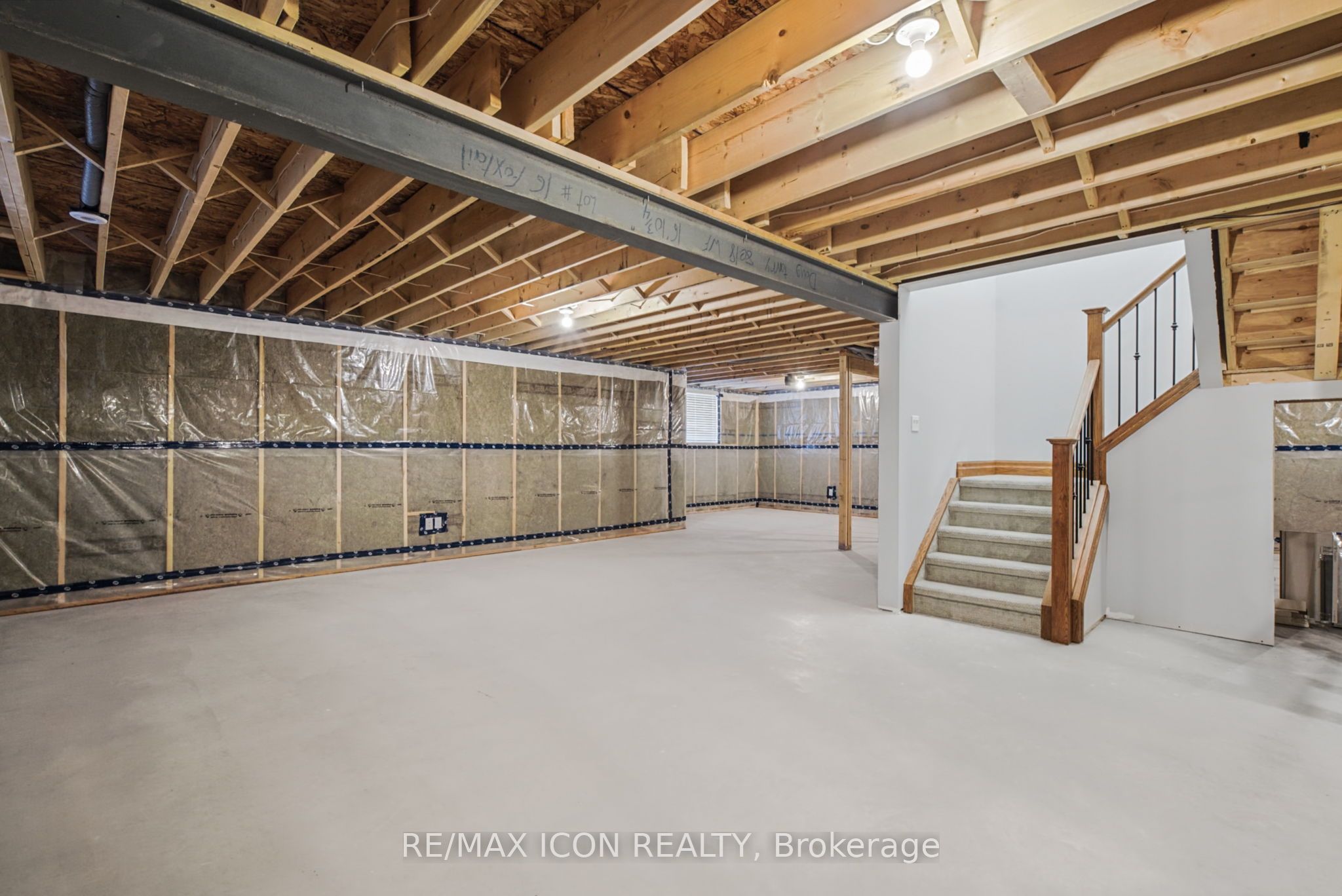 32 Foxtail Lane Property Photo 15