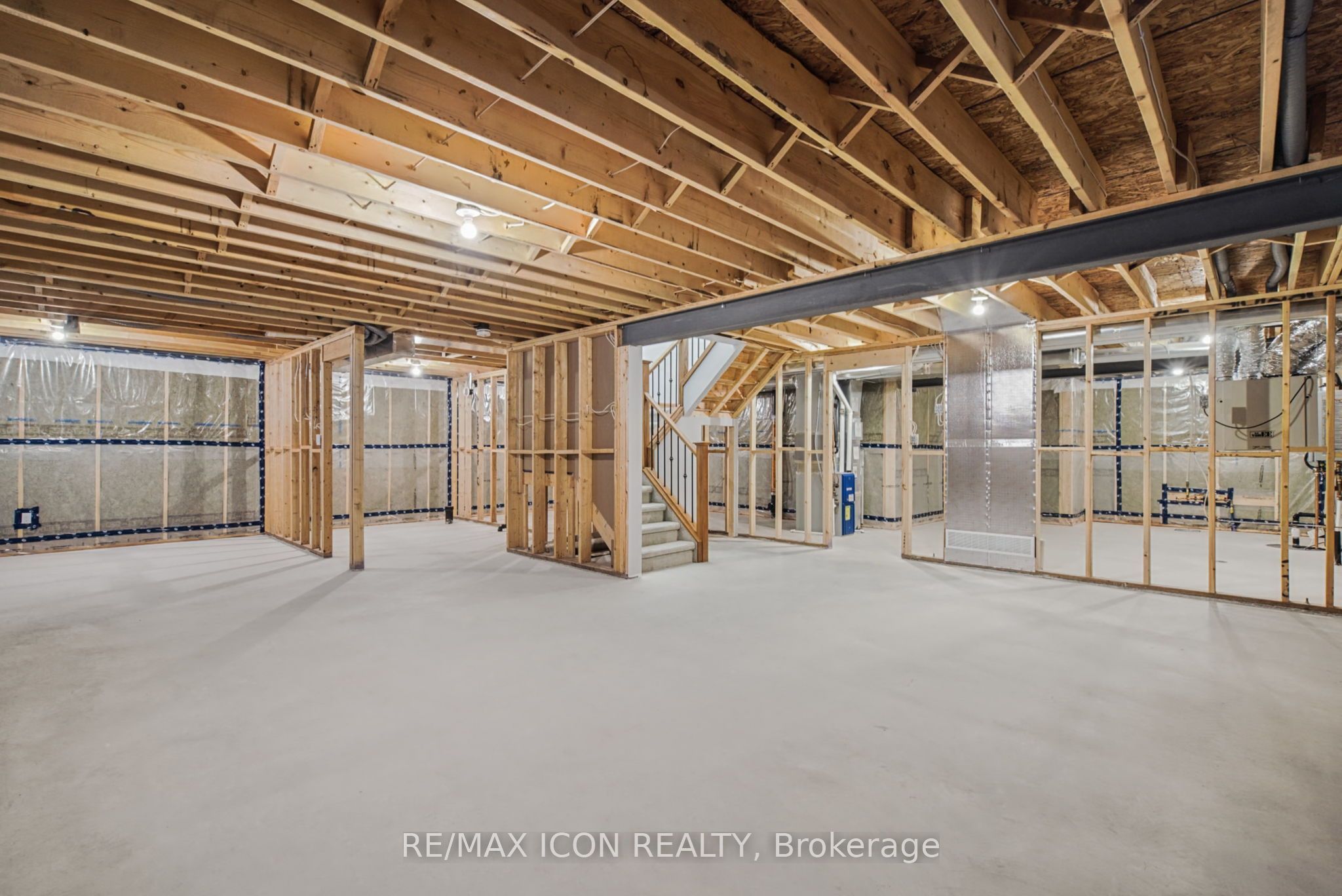 32 Foxtail Lane Property Photo 16