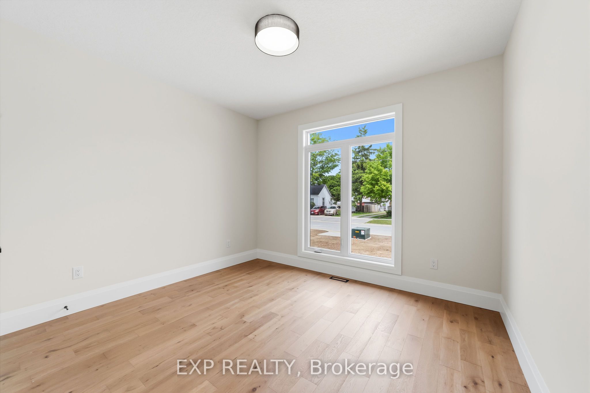 404 Erie Street Property Photo 19