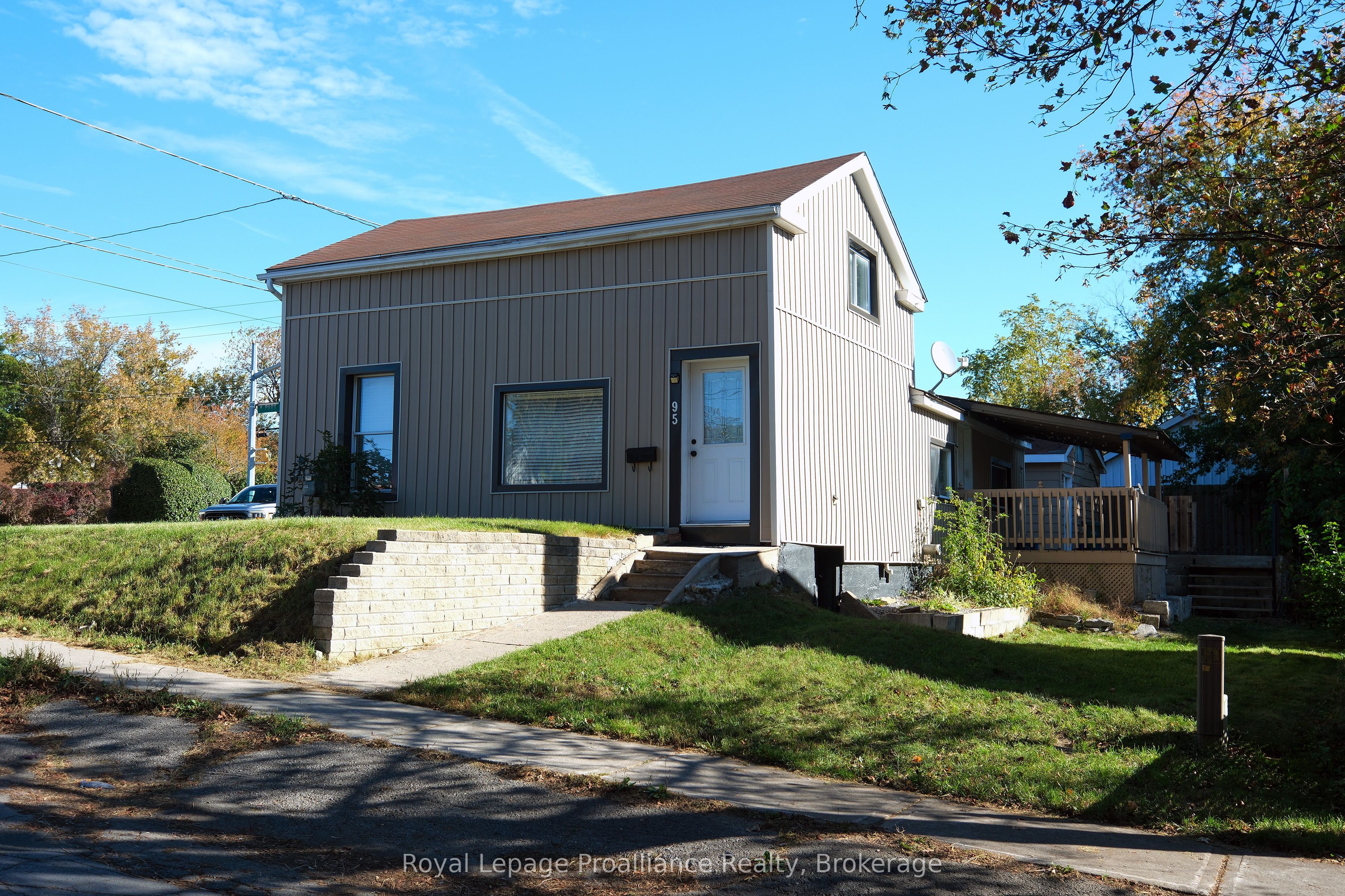 95 Grier Street Property Photo 1