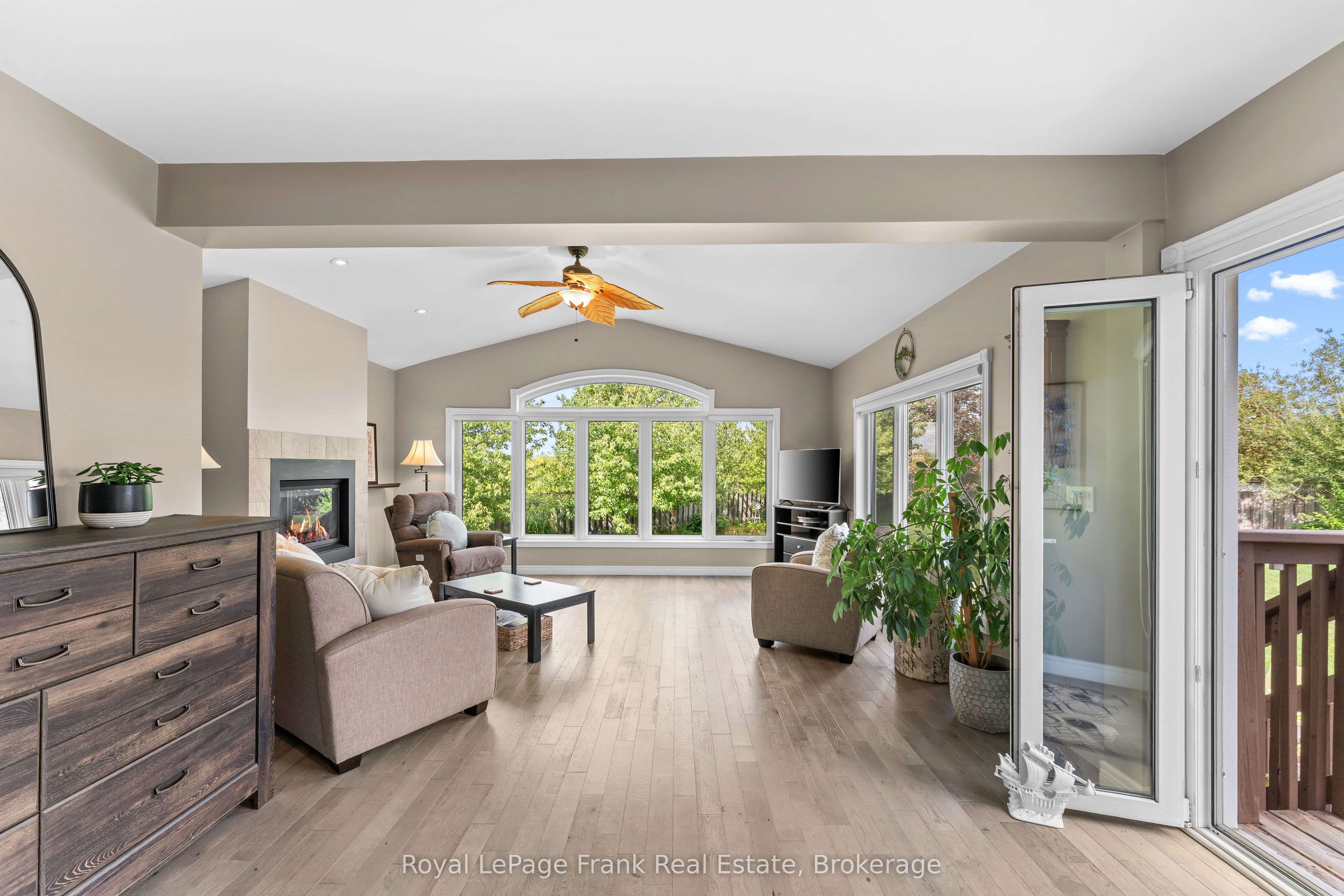 18 Matthews Court Property Photo 16