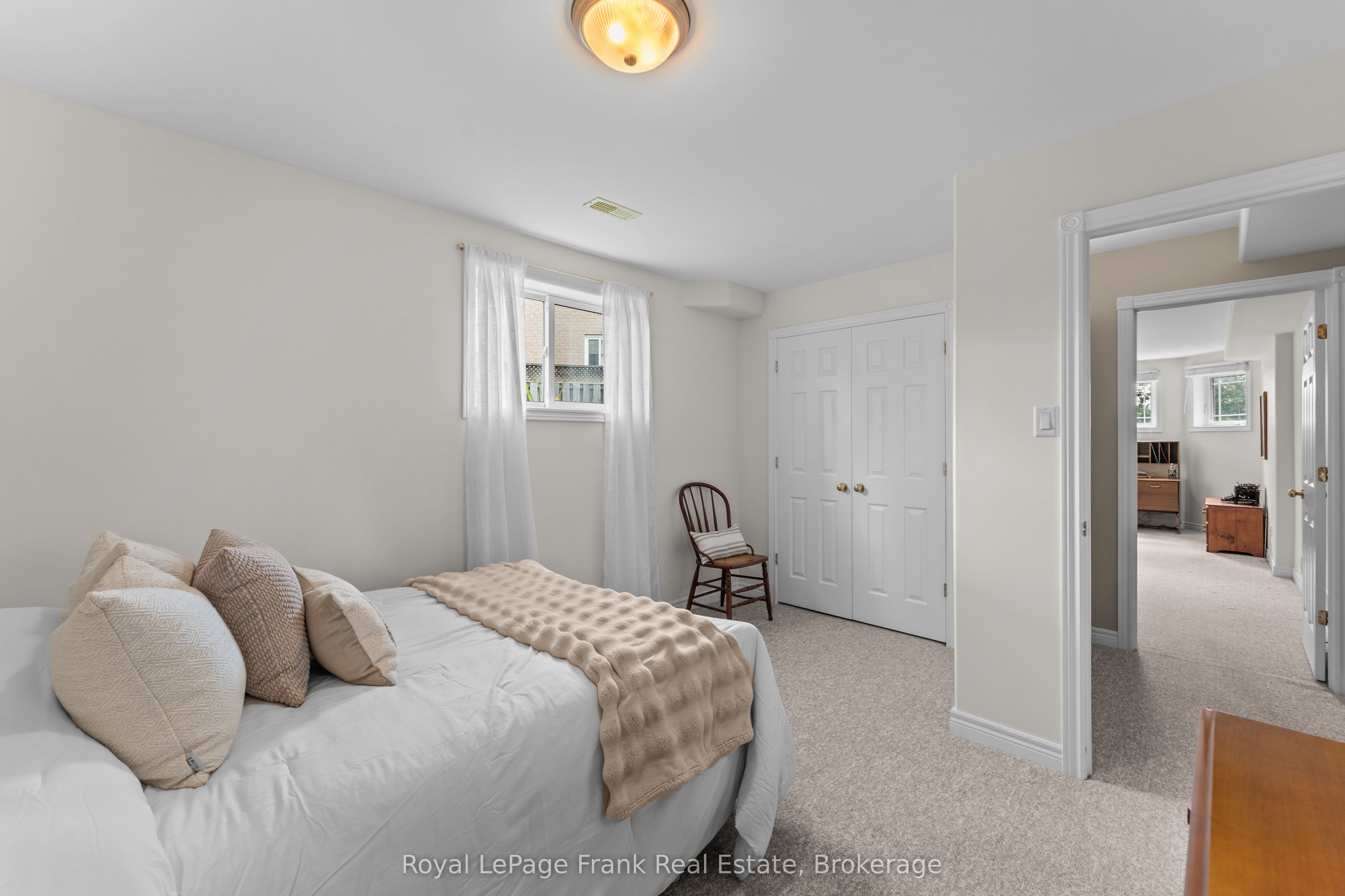 18 Matthews Court Property Photo 31