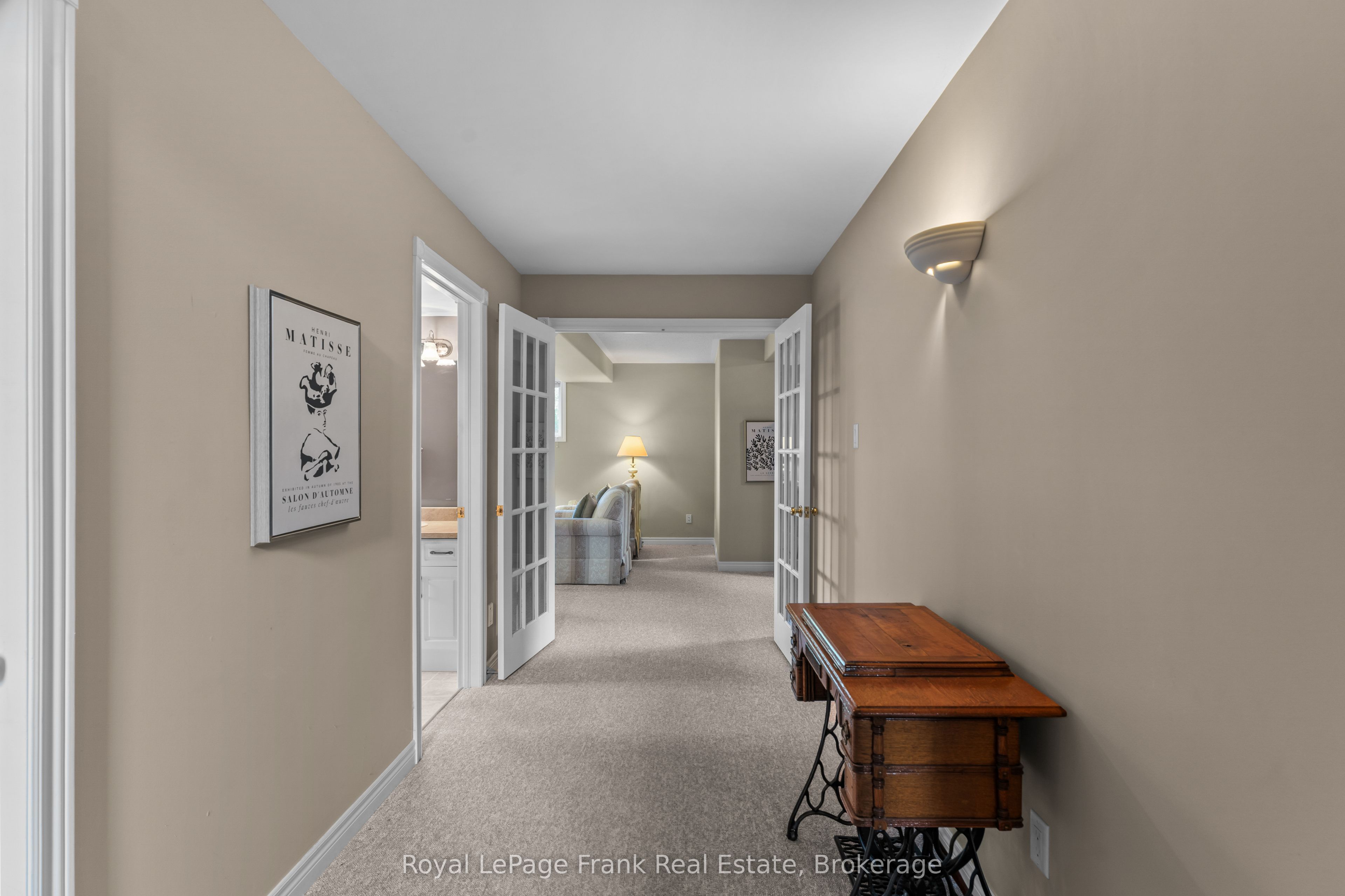 18 Matthews Court Property Photo 32