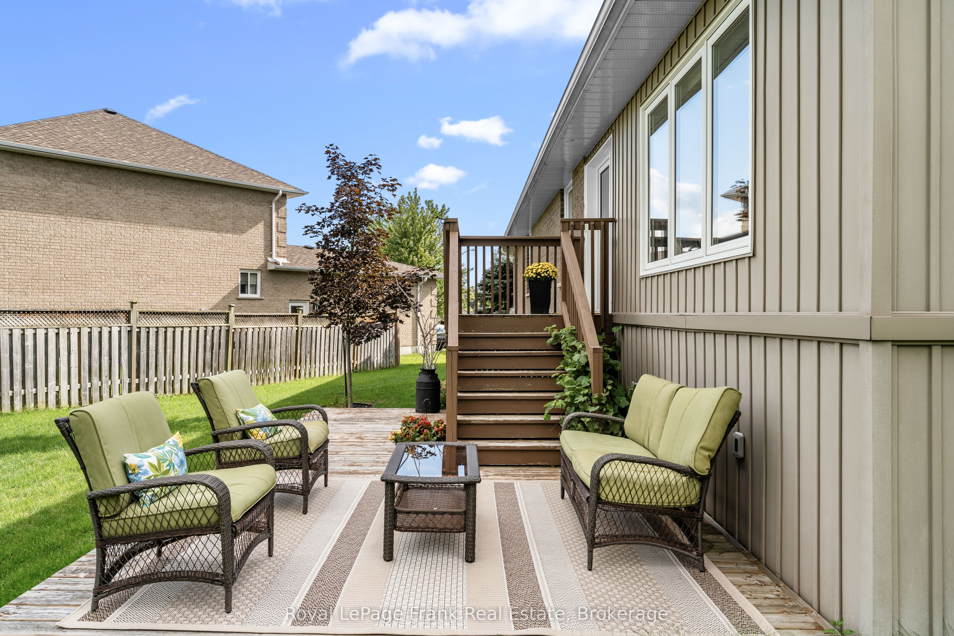 18 Matthews Court Property Photo 39