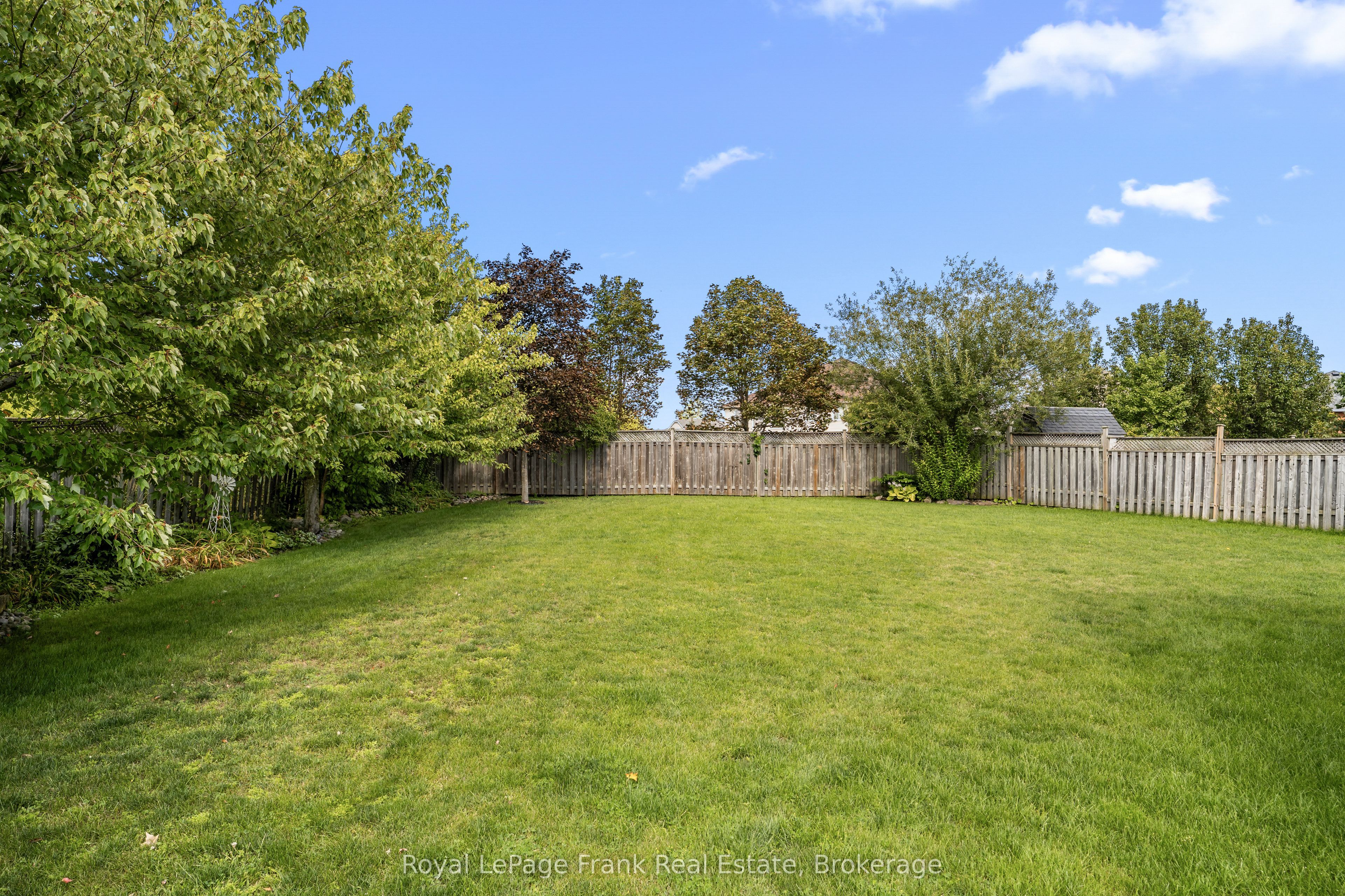 18 Matthews Court Property Photo 41