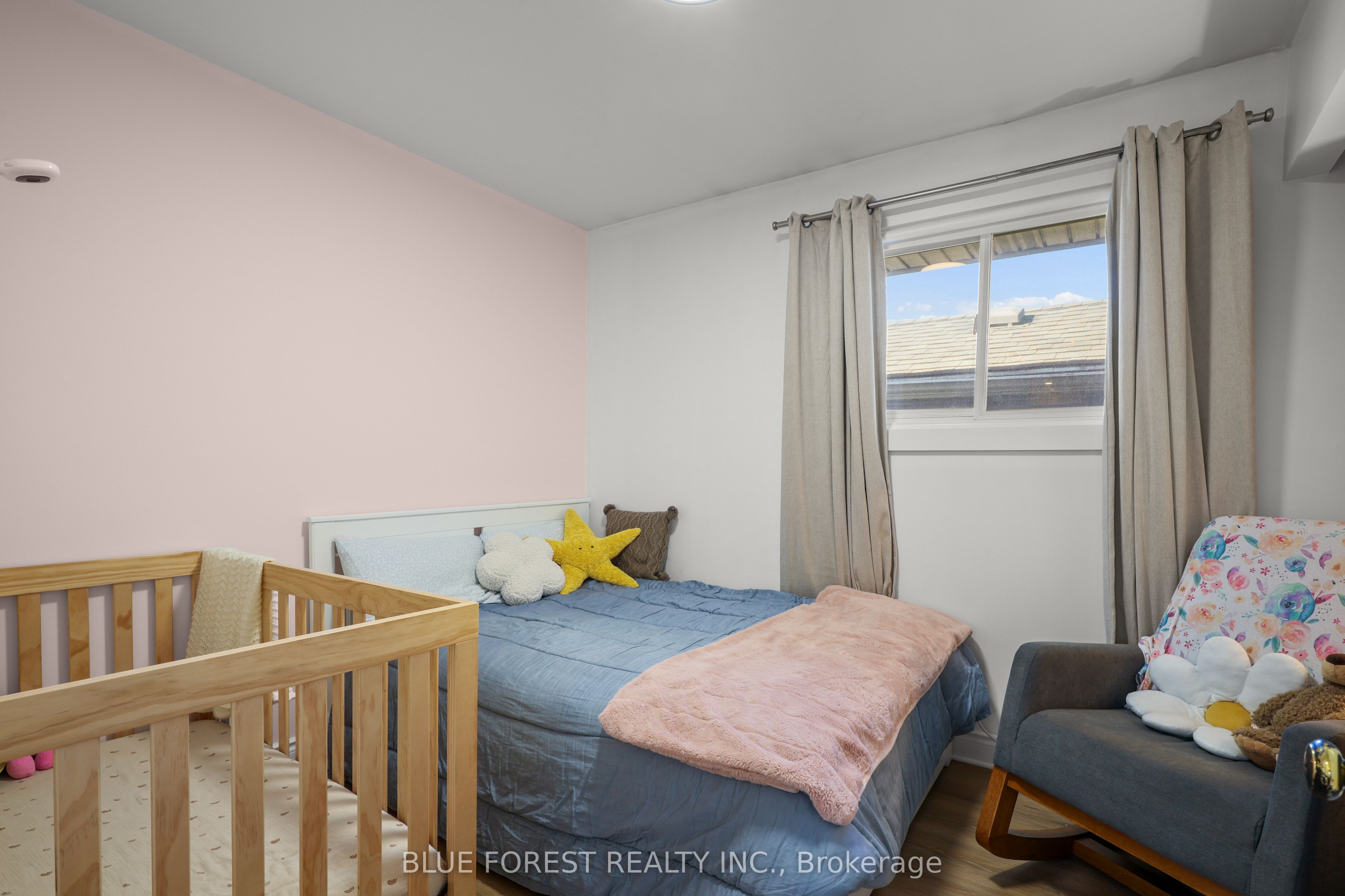106 Harold Ct Court Property Photo 17
