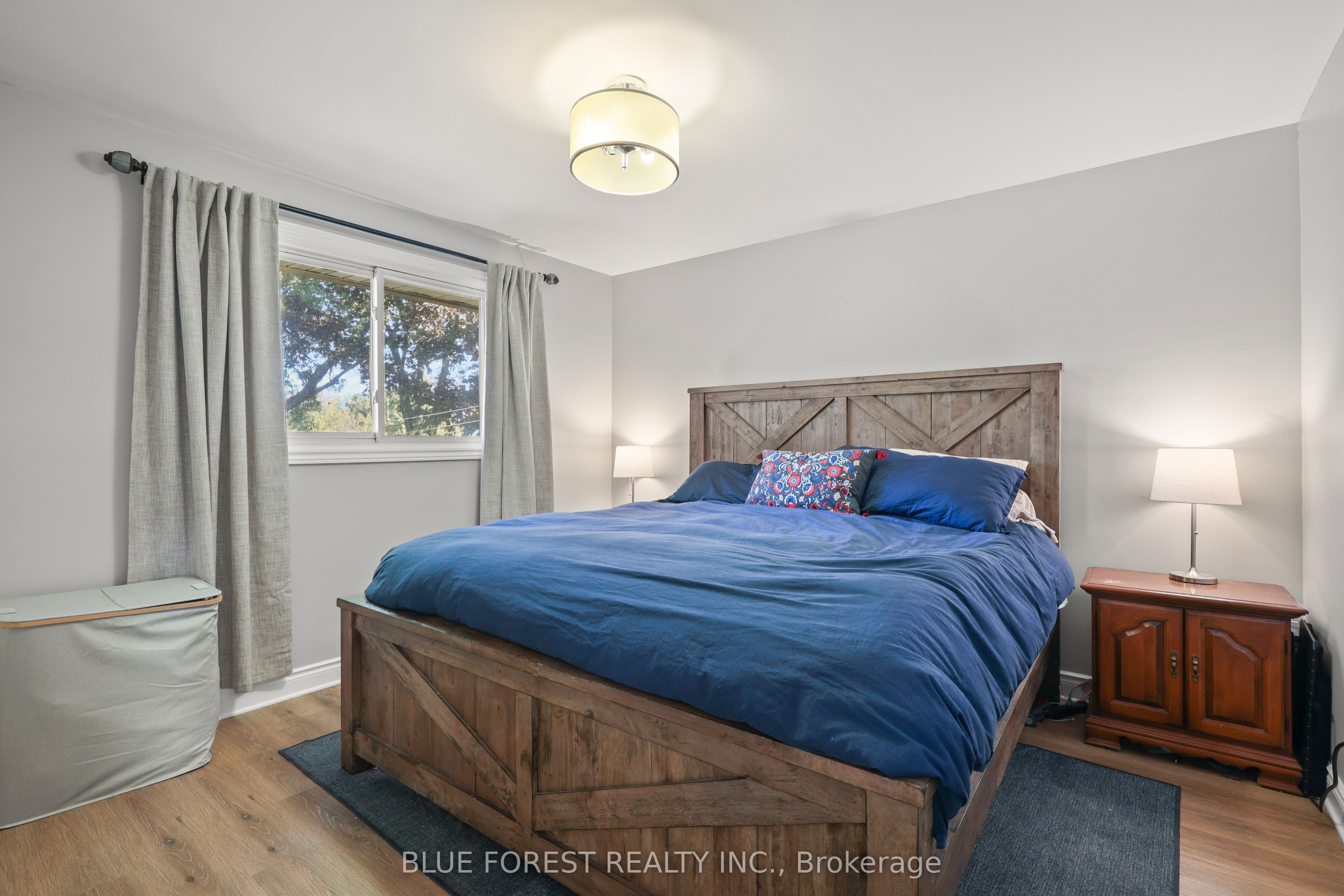 106 Harold Ct Court Property Photo 19