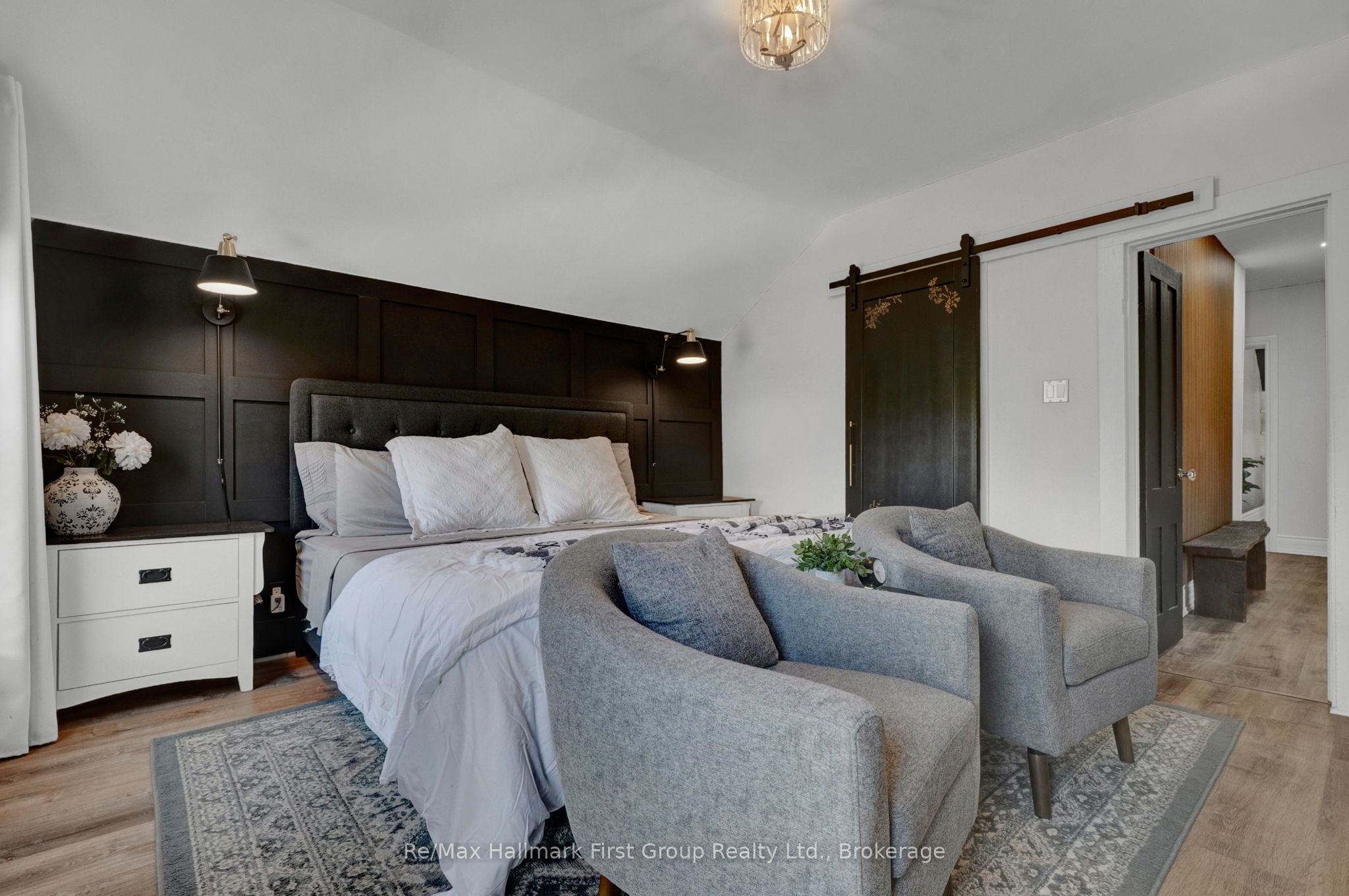 5 Elgin Street N Property Photo 17