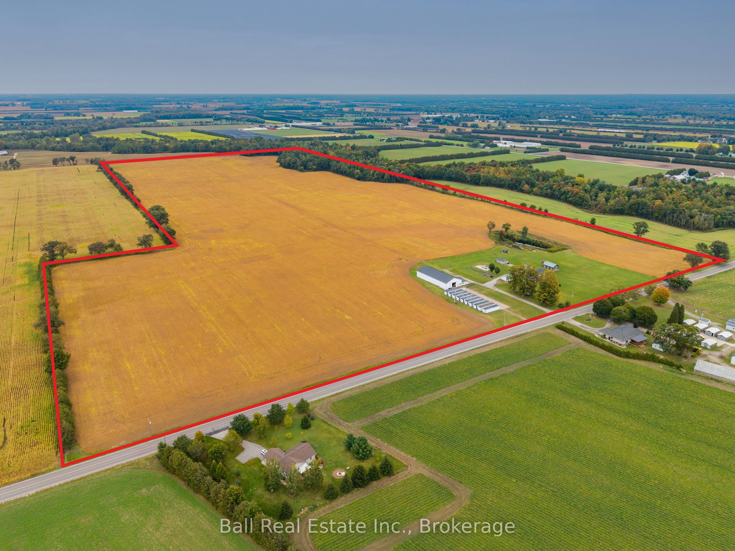 126183 Mall Road Property Photo 1