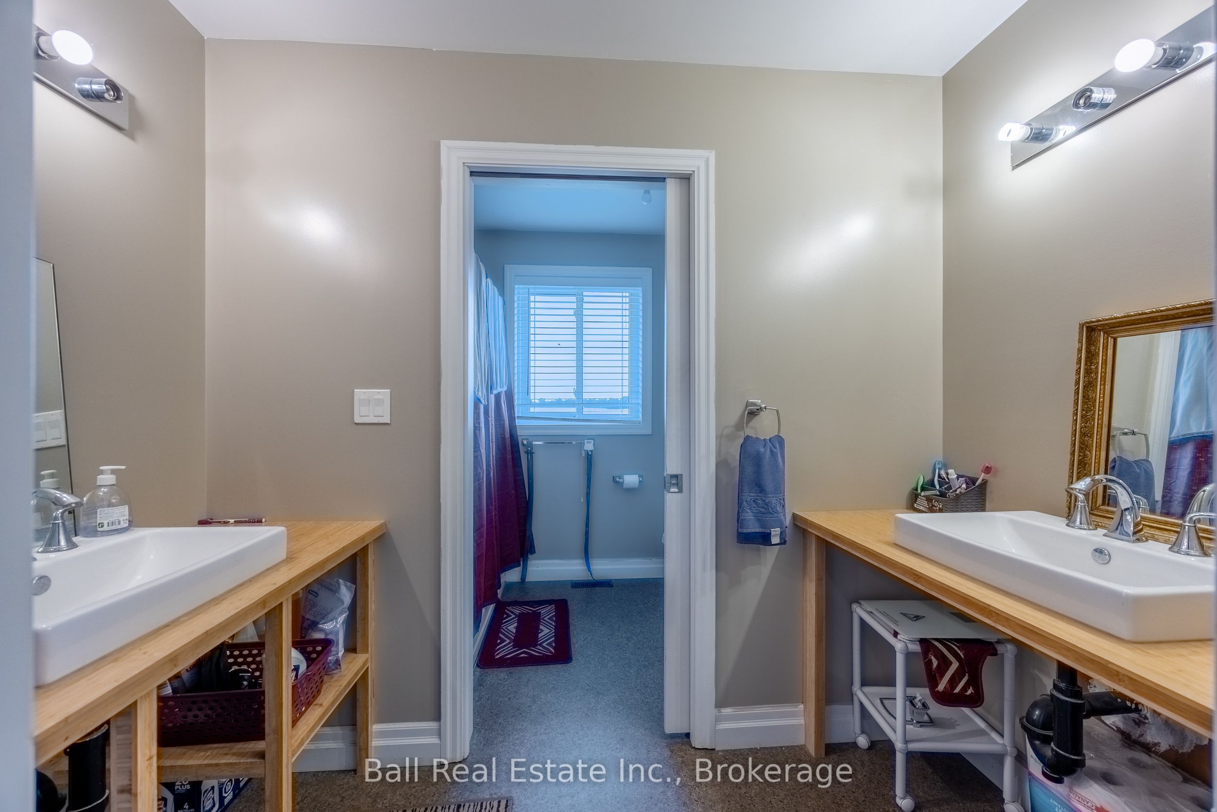 126183 Mall Road Property Photo 23