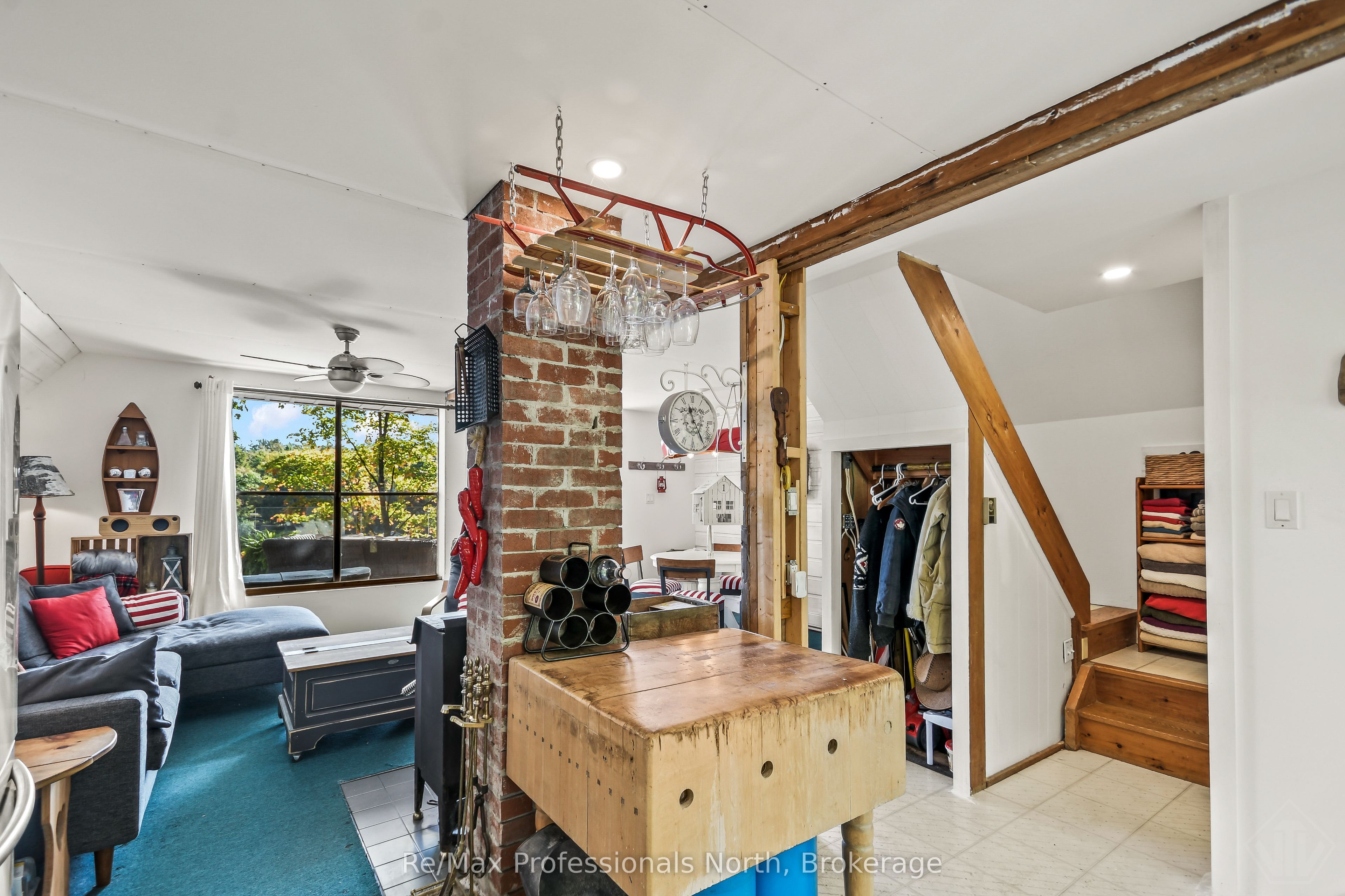 1039 Ann Street Property Photo 15