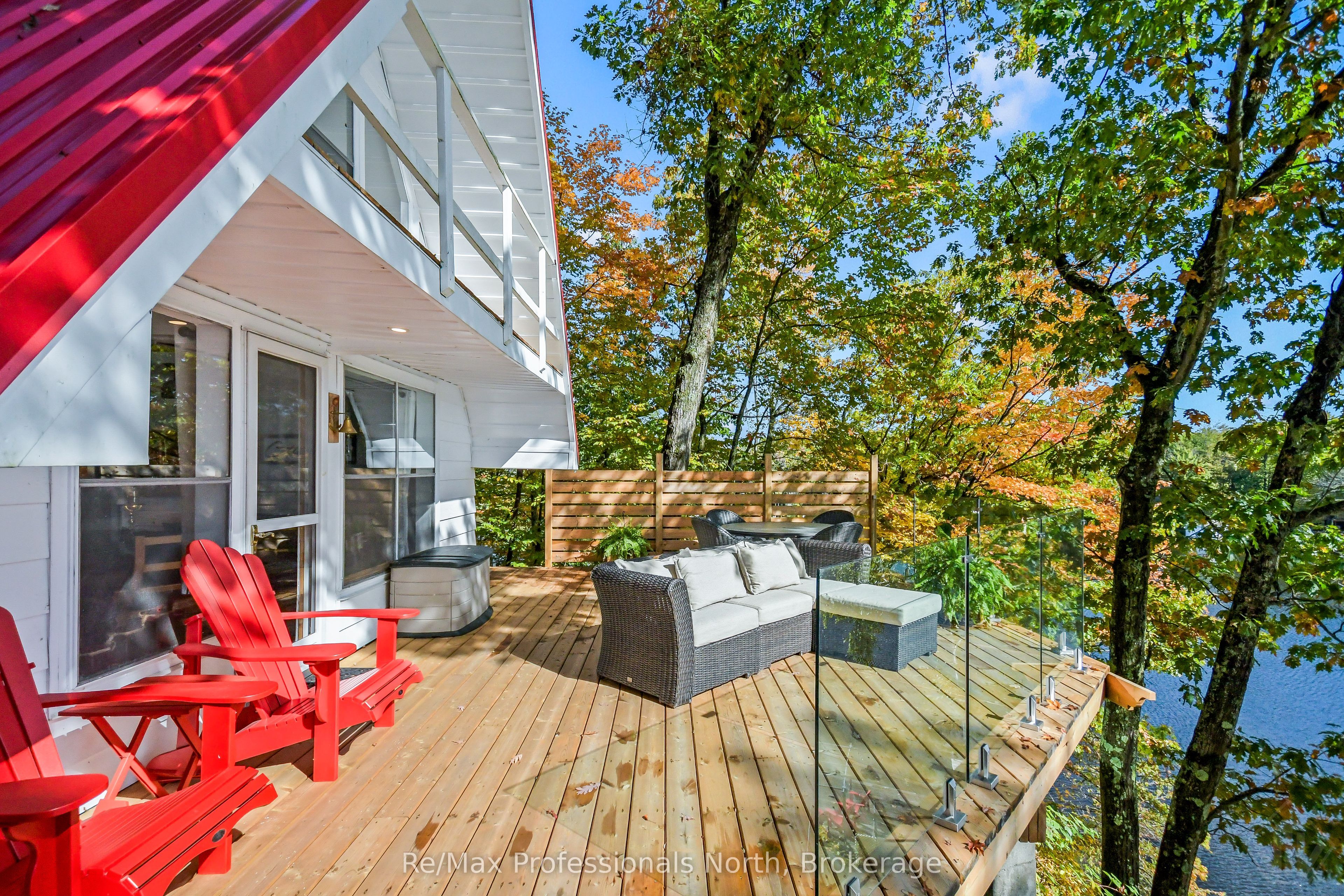 1039 Ann Street Property Photo 32