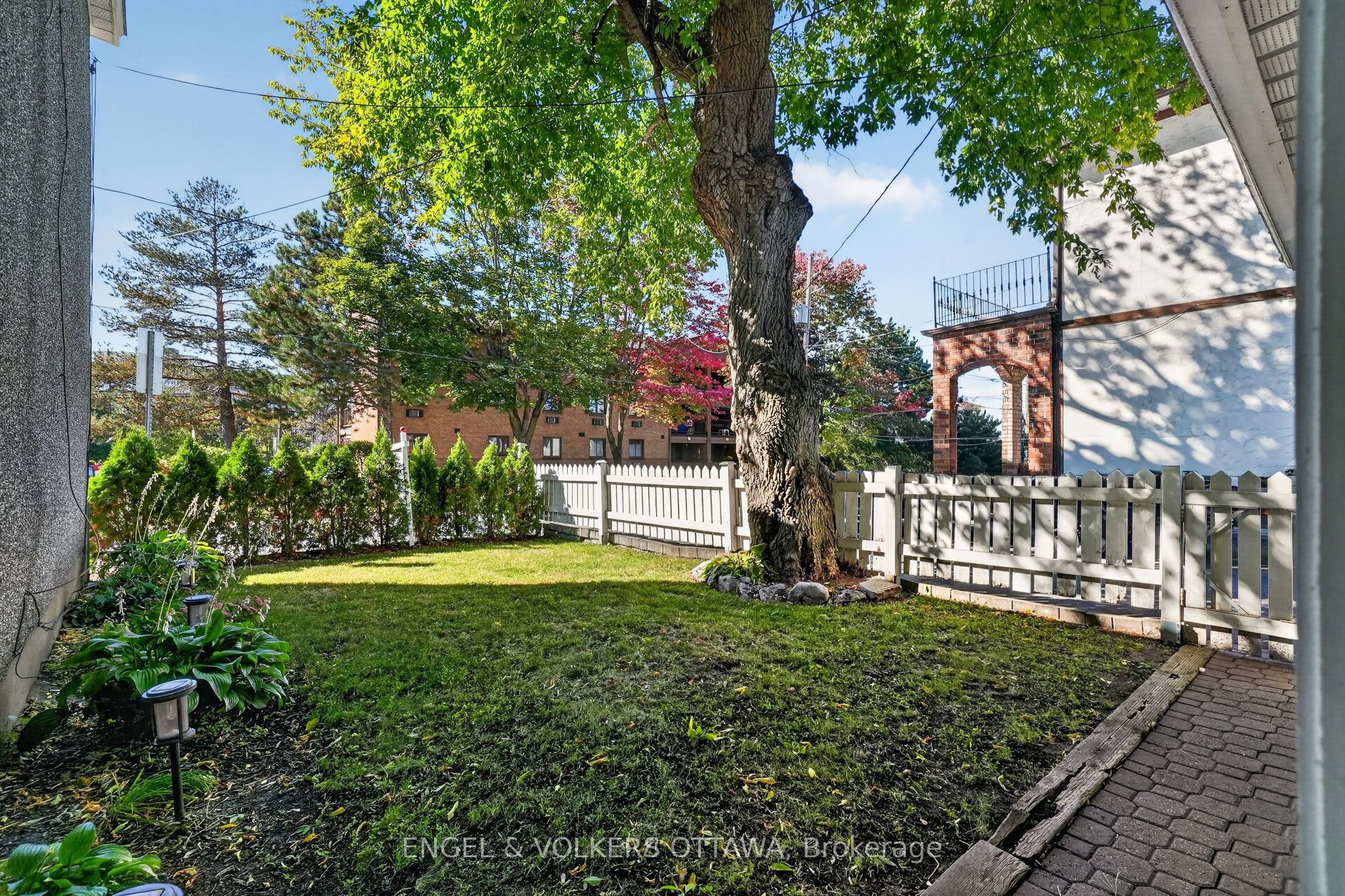 319 Savard Avenue Property Photo 5