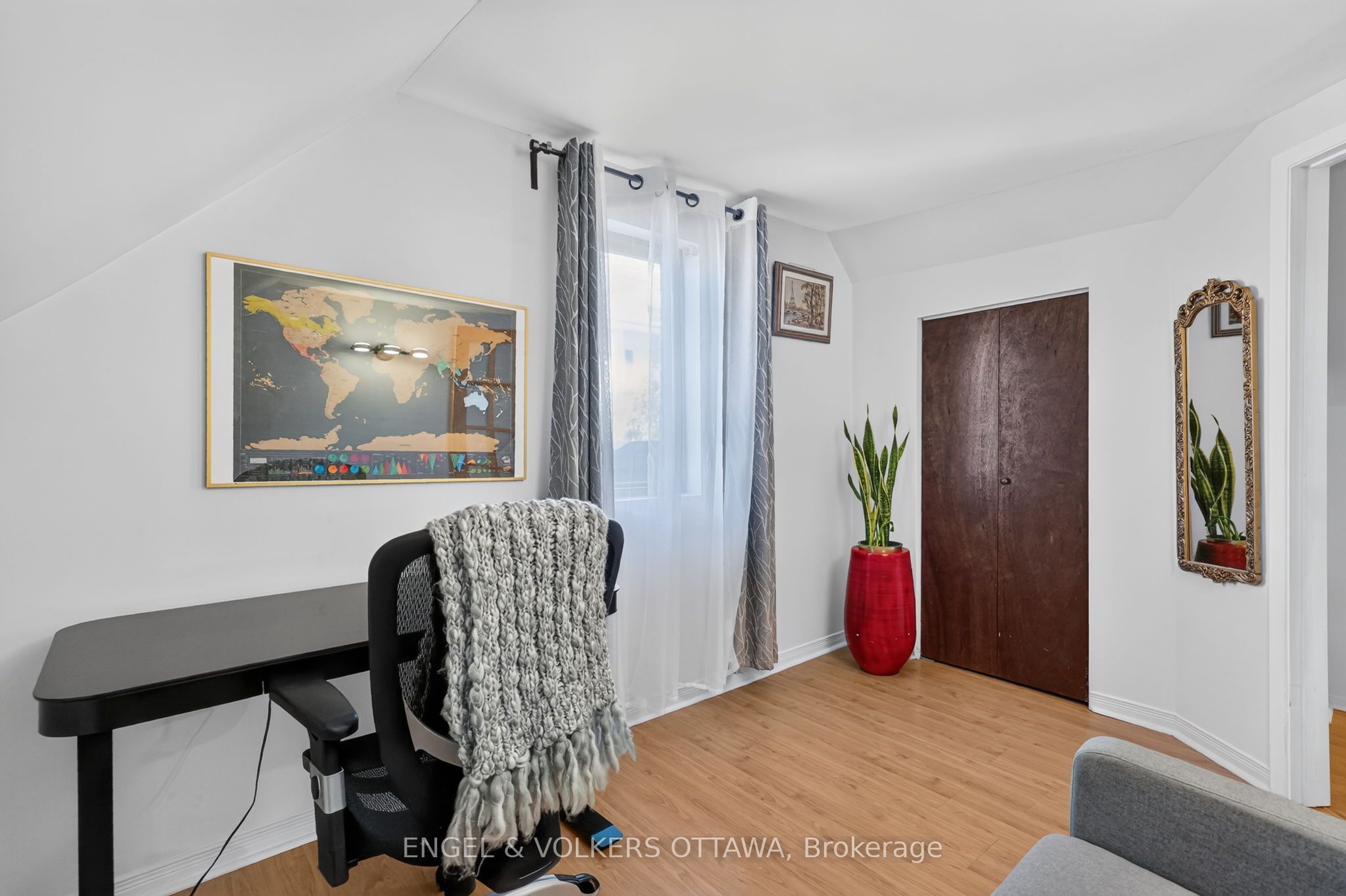 319 Savard Avenue Property Photo 38