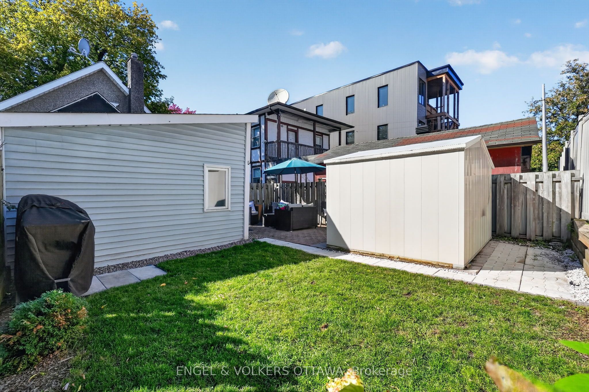 319 Savard Avenue Property Photo 43