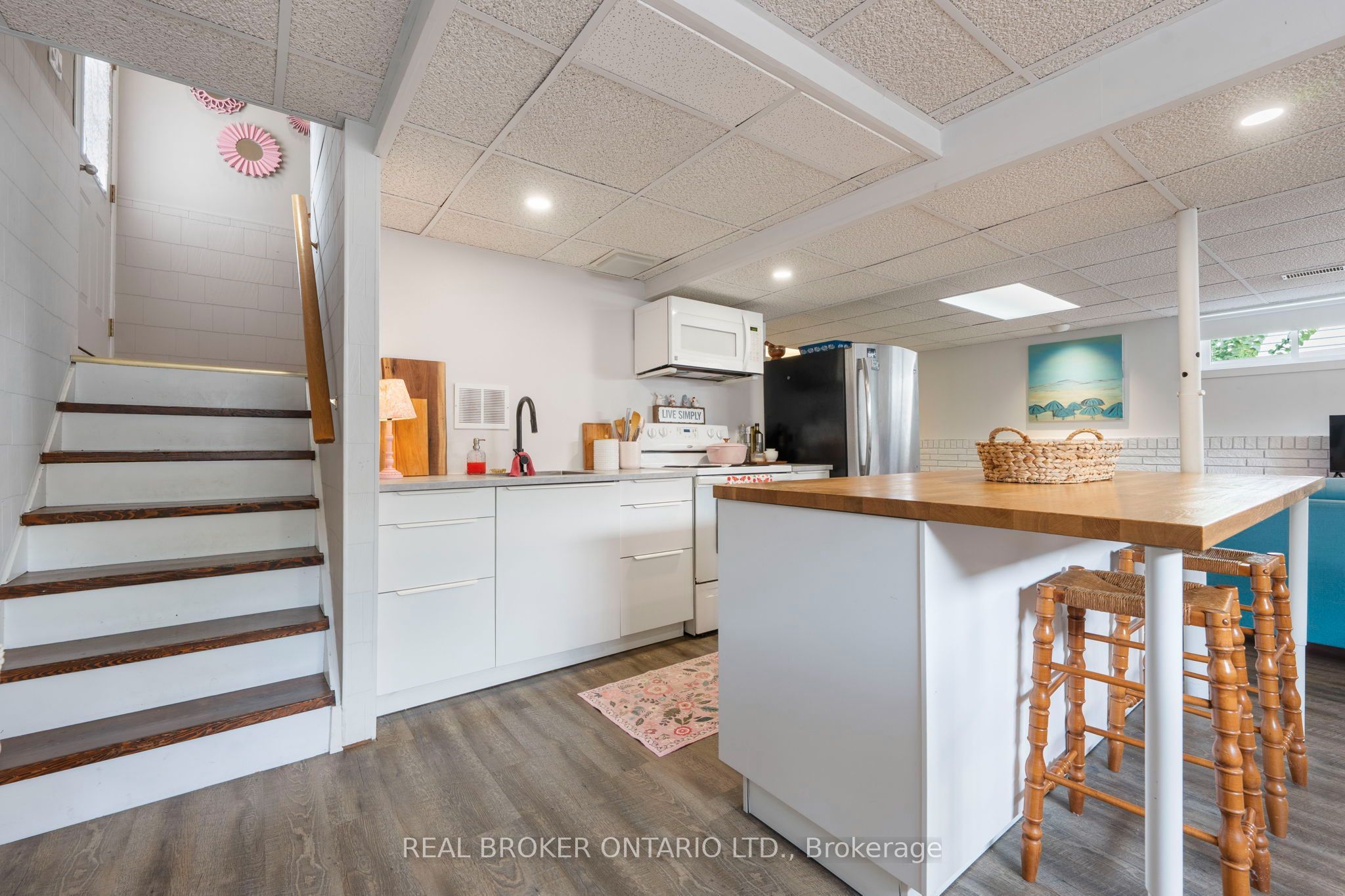 23 Homewood Avenue Property Photo 16