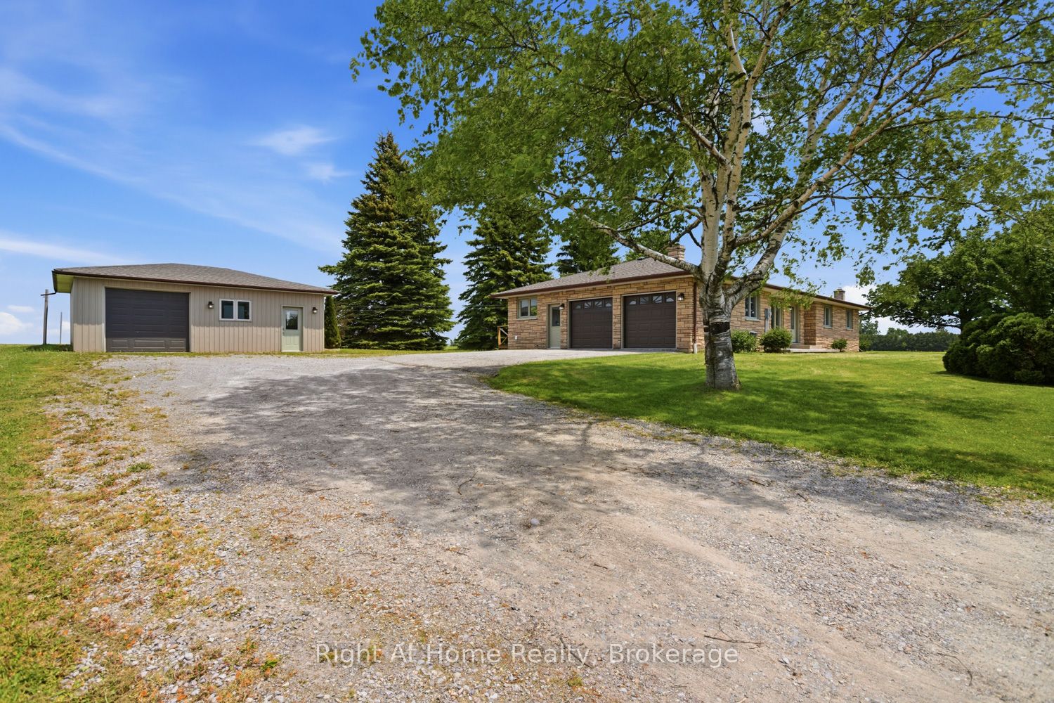 562 Janetville Road Property Photo 5