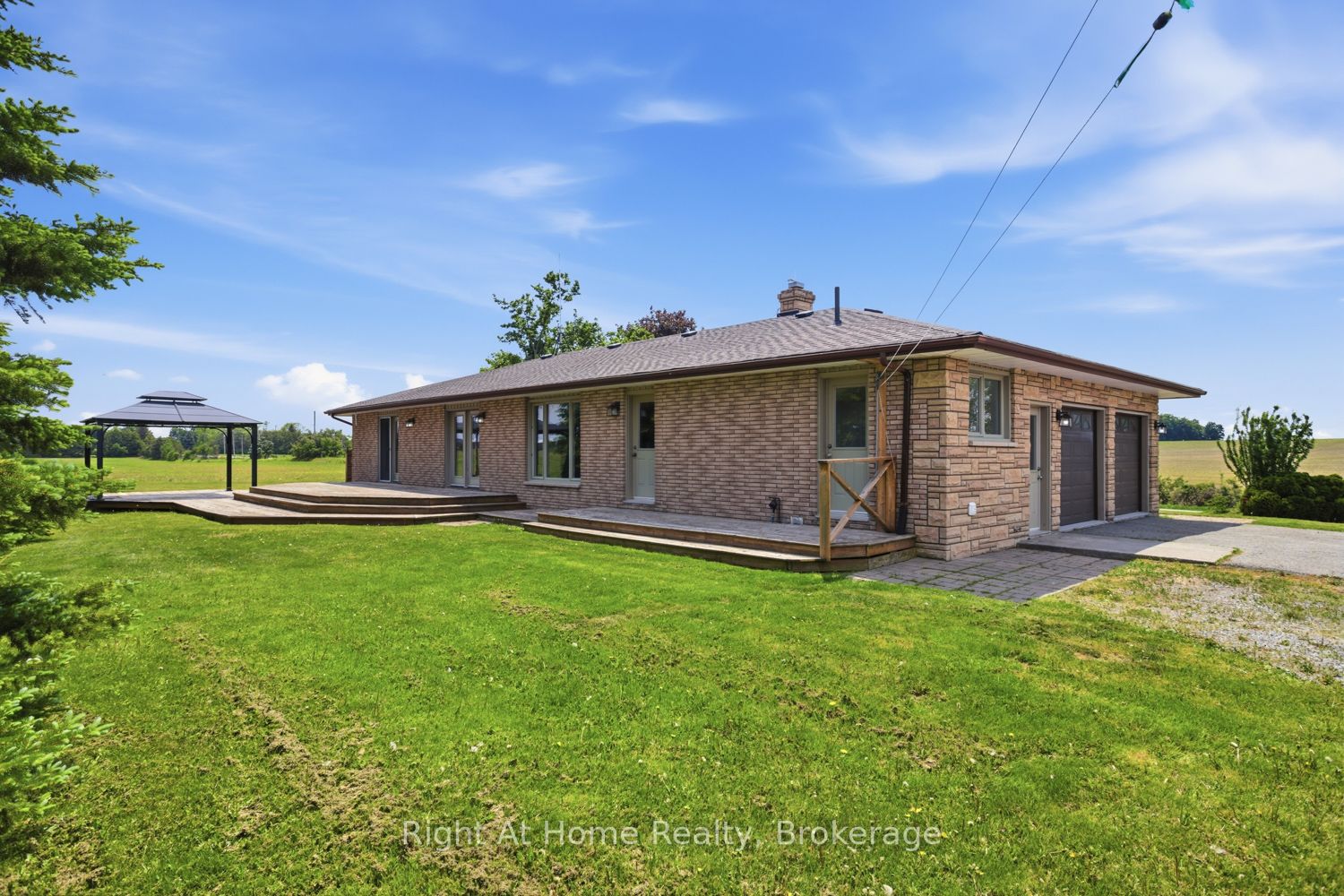 562 Janetville Road Property Photo 6